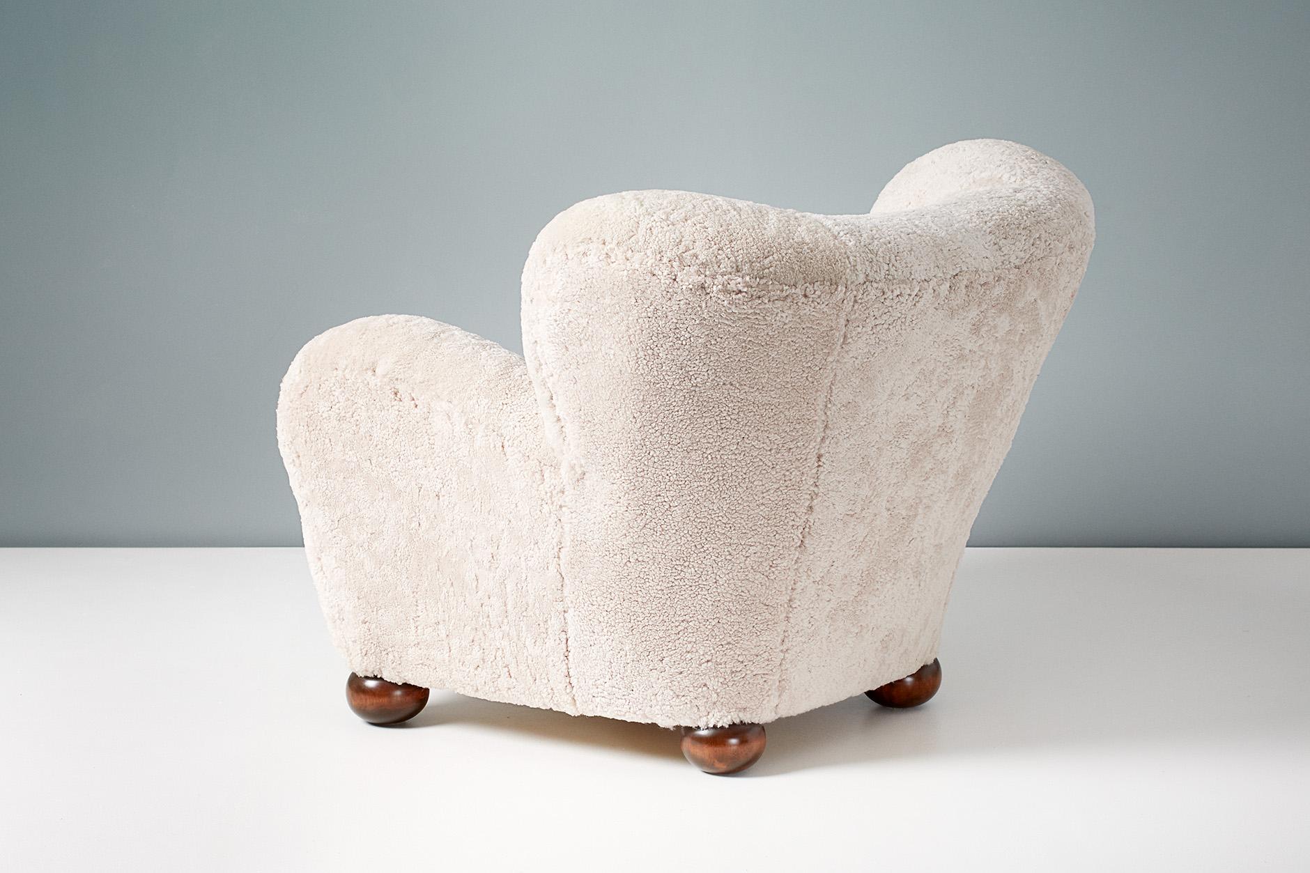 Pair of Marta Blomstedt 1930s Sheepskin Wing Chairs for The Hotel Aulanko 2