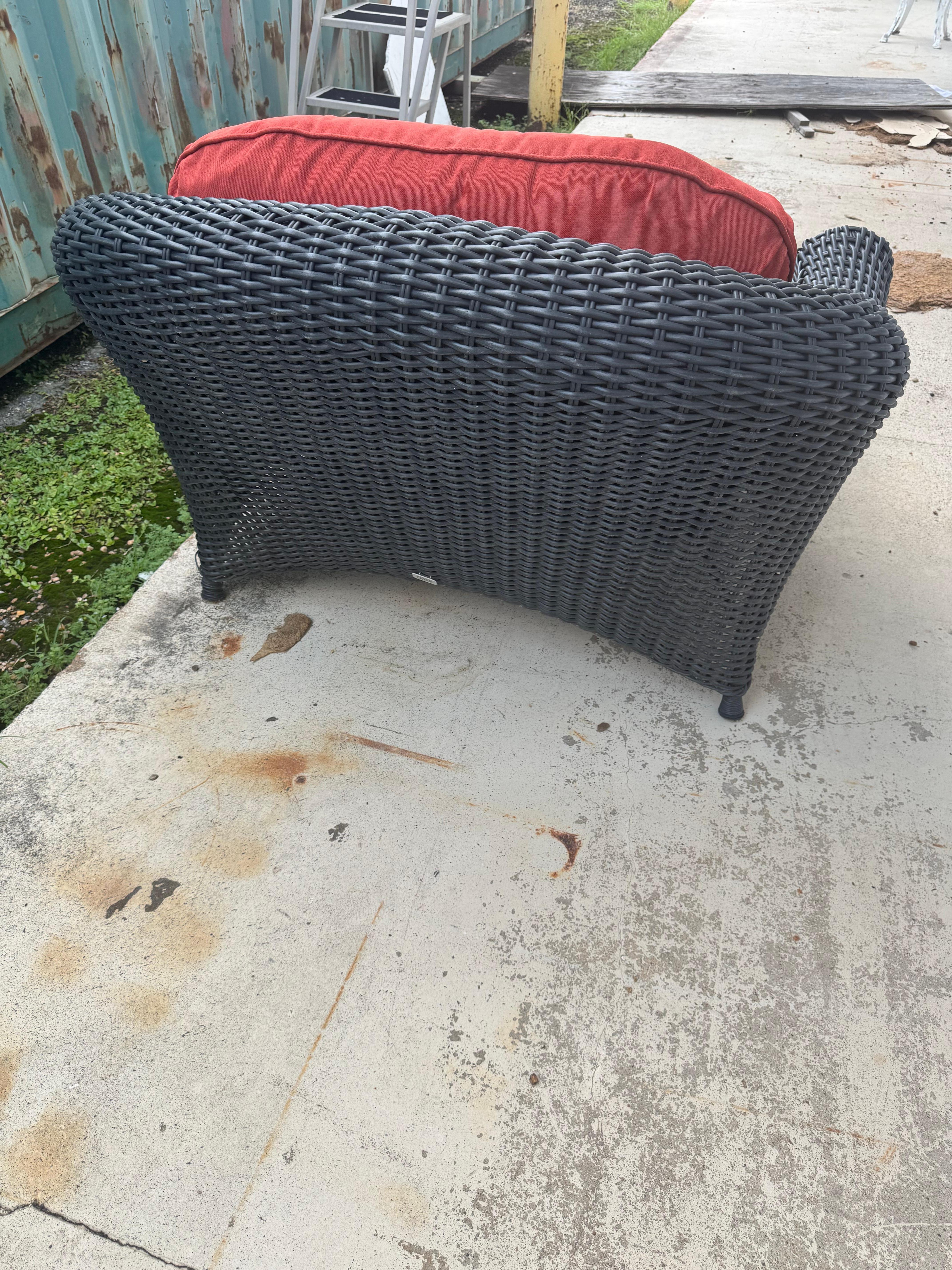 20th Century Pair of Martha Stewart Wicker Chaise Lounge For Sale