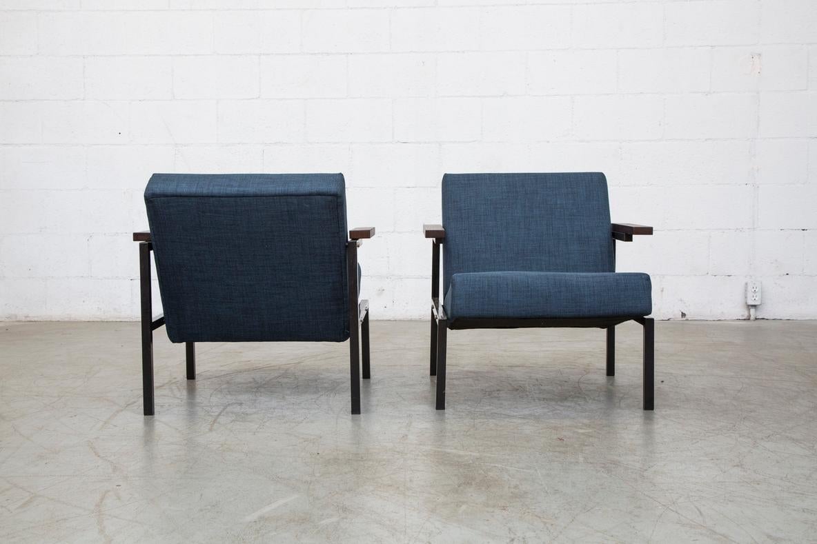 Dutch Pair of Martin Visser SZ 64 Lounge Chairs For 'T Spectrum