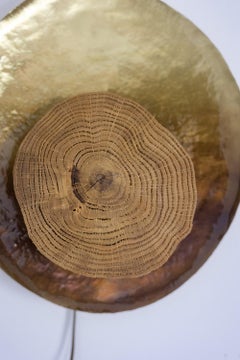 Paire d'appliques de modèle Martincourt. Travail contemporain.