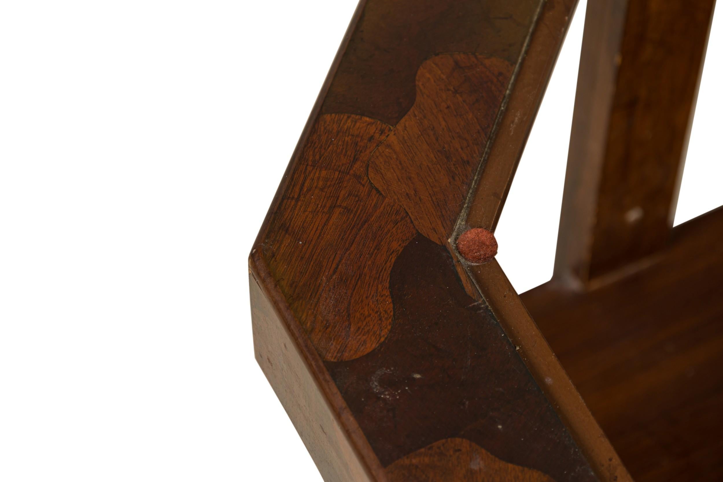 Legno Coppia di tavolini Martinsville American of Martinsville del XIX secolo in vendita