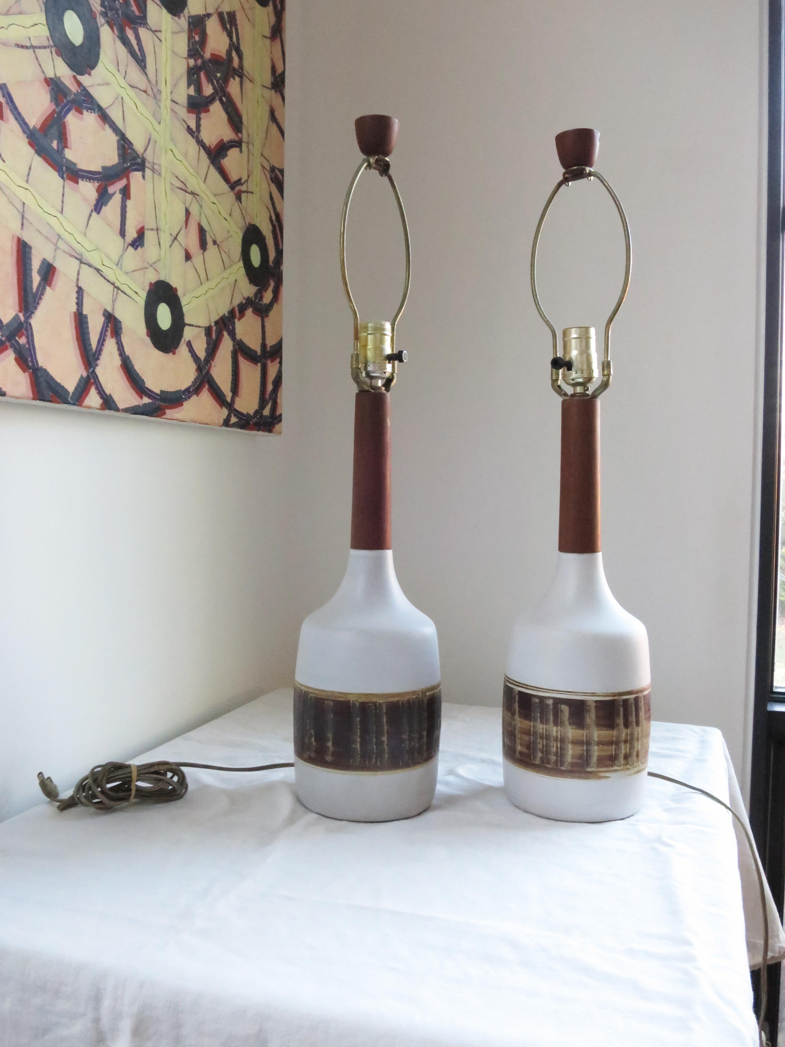 Mid-20th Century Pair of Martz Ceramic Table Lamps