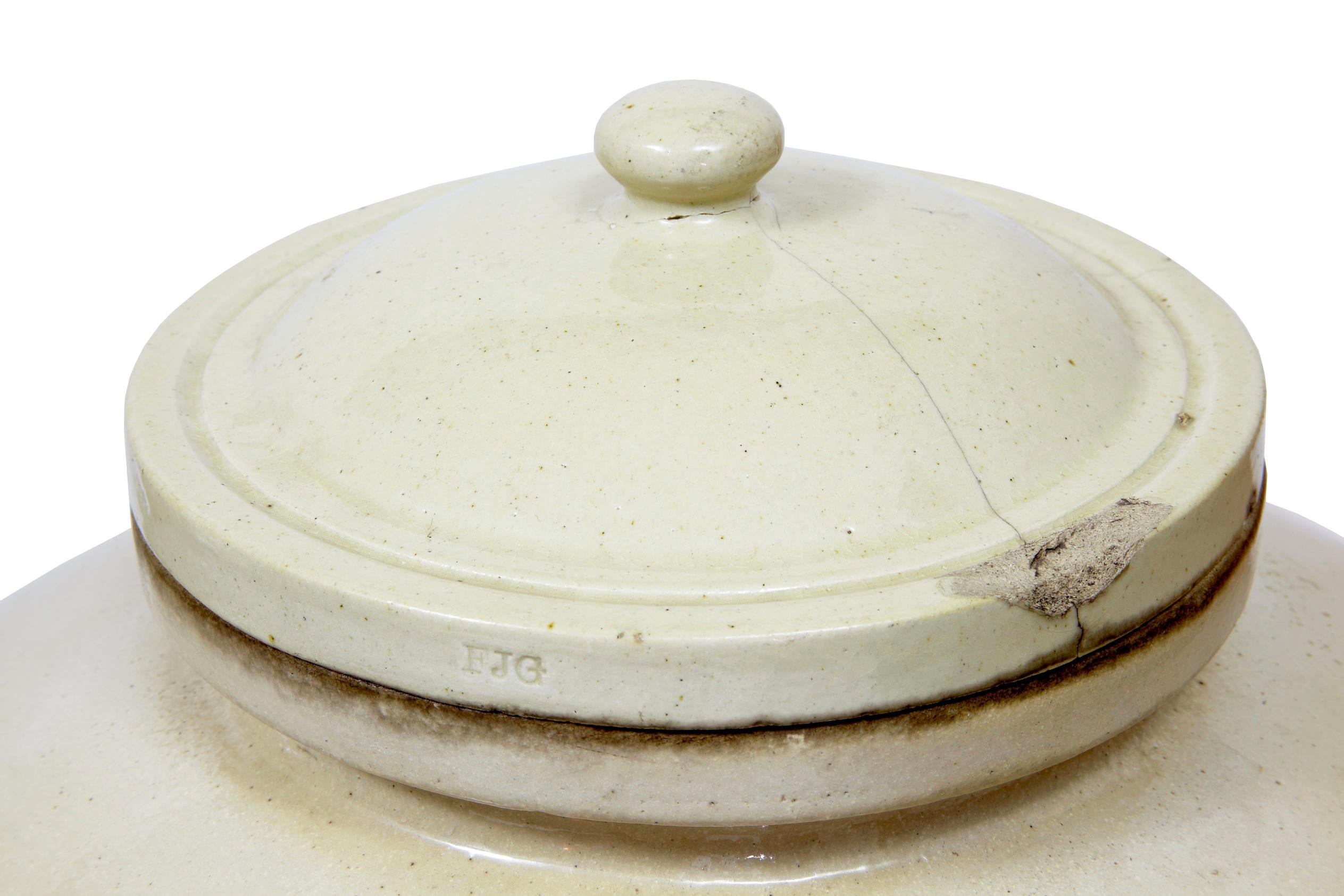 Pair of massive Doulton of London rms shipping stoneware alcohol jars In Good Condition For Sale In Debenham, Suffolk