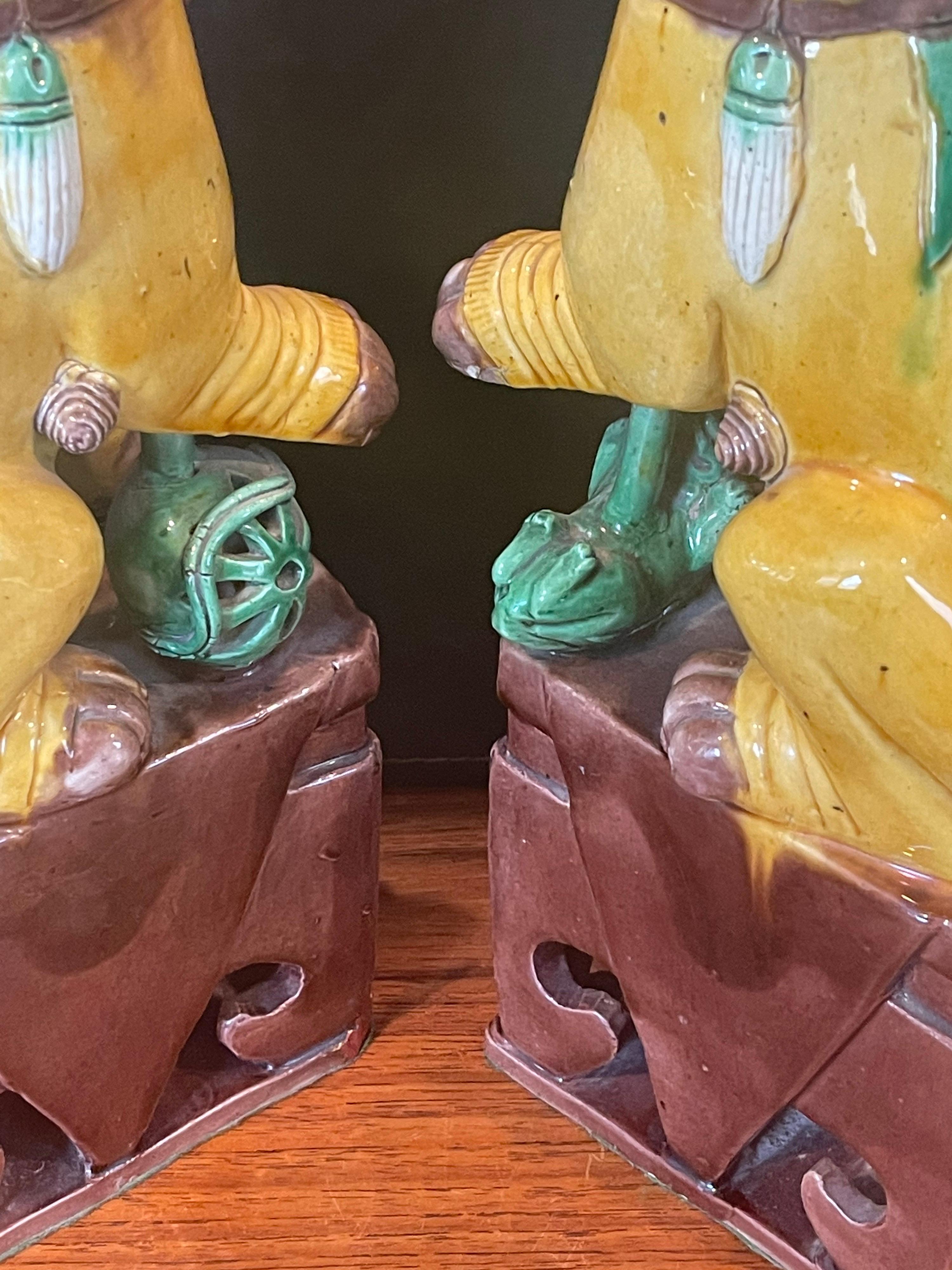 Pair of Massive Mid-Century Ceramic Polychrome Foo Dogs For Sale 4