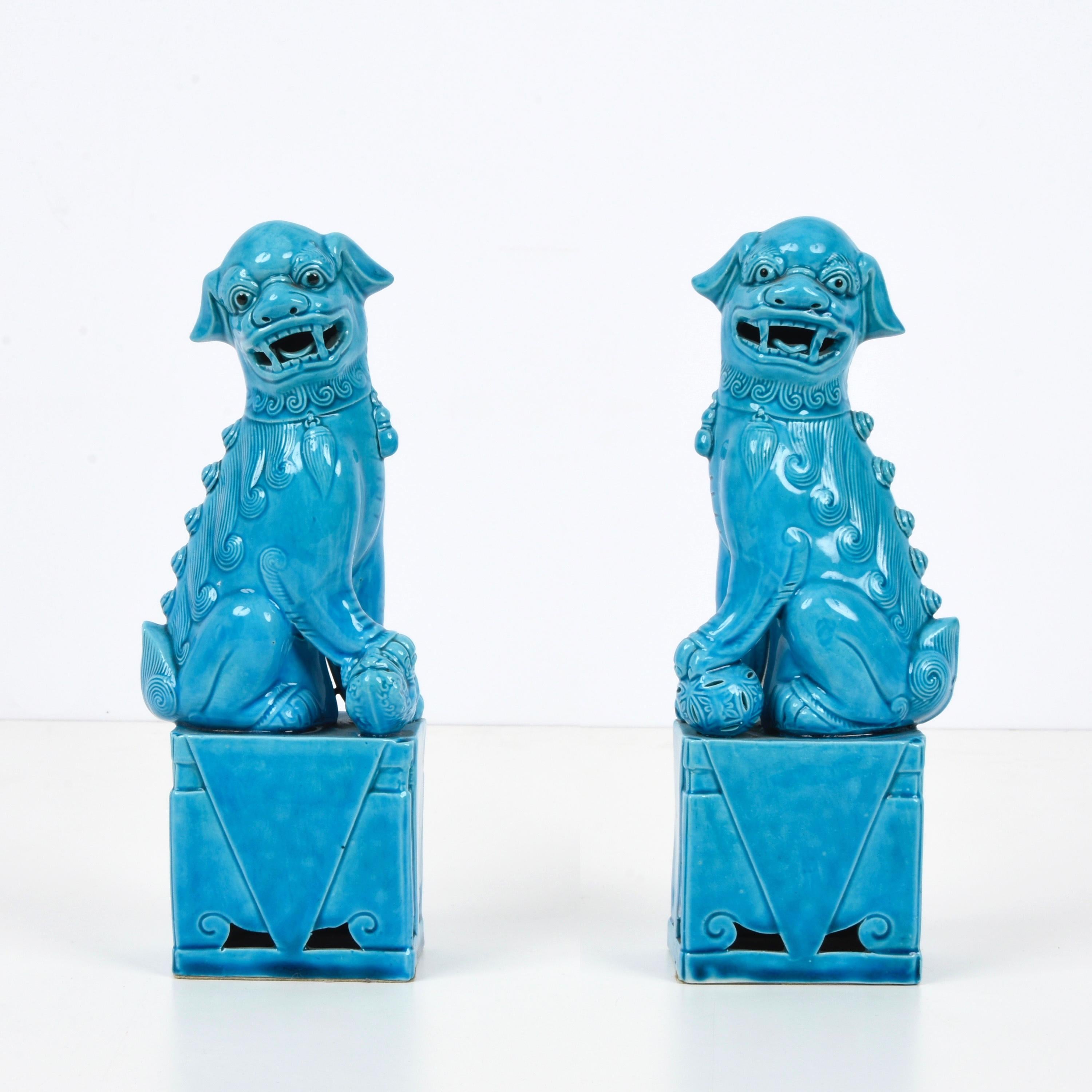 20th Century Pair of Massive Mid-Century Turquoise Blue Ceramic Foo Dogs Sculptures 1960s