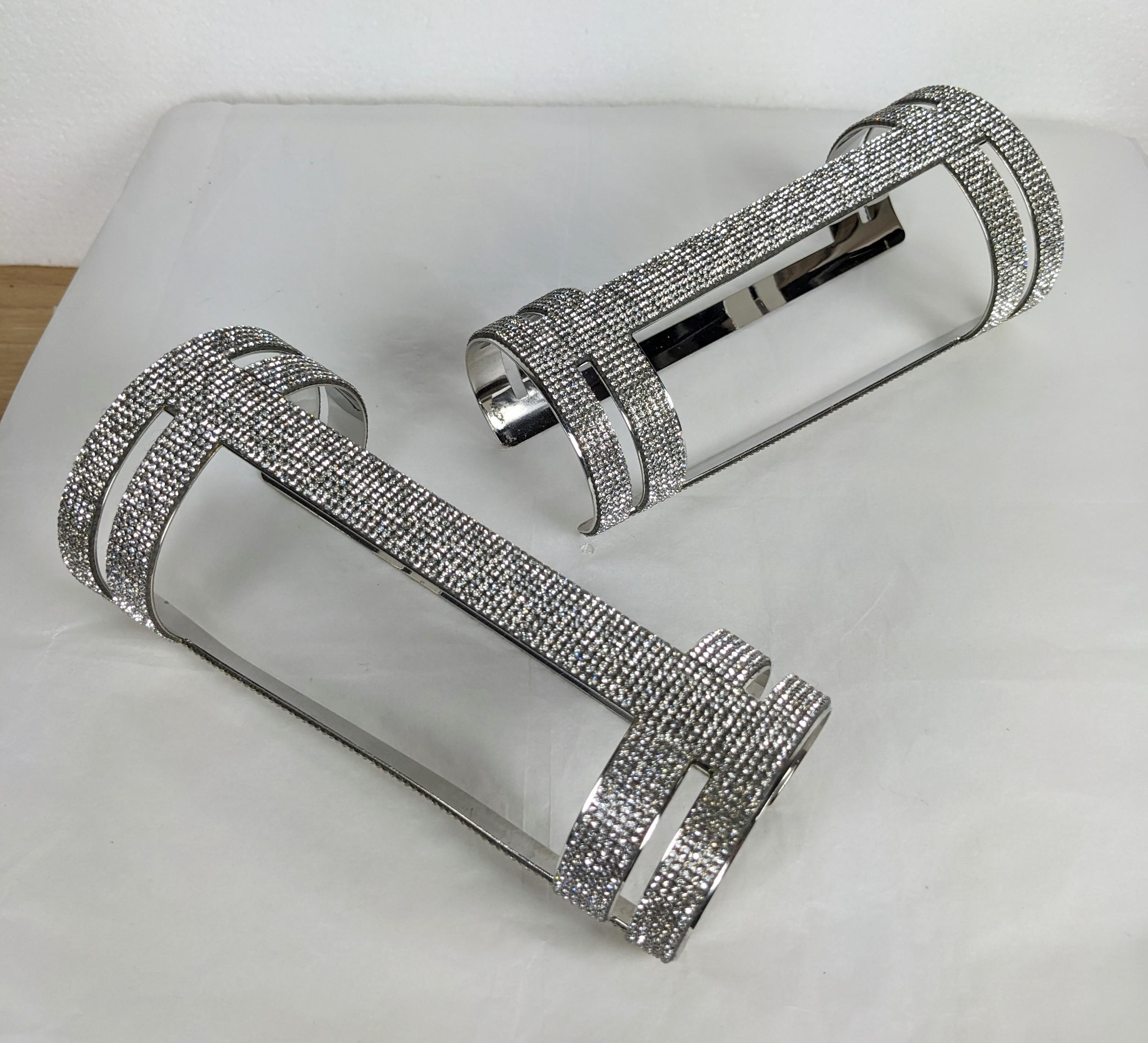 Paire de manchettes en cristal pavé massif et effilé, Italie en vente 1