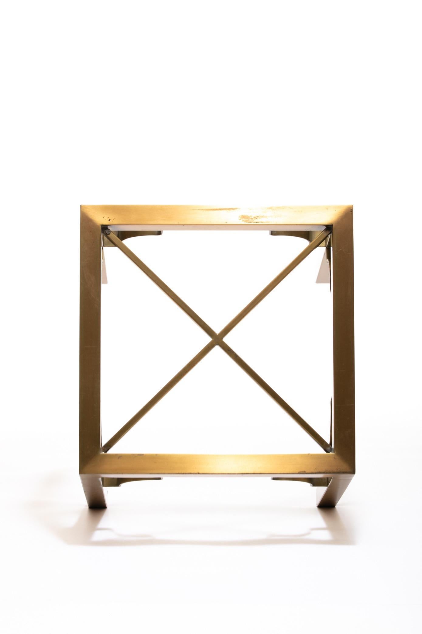 Hollywood Regency Pair of Mastercraft Brass Side Tables, circa 1970 For Sale