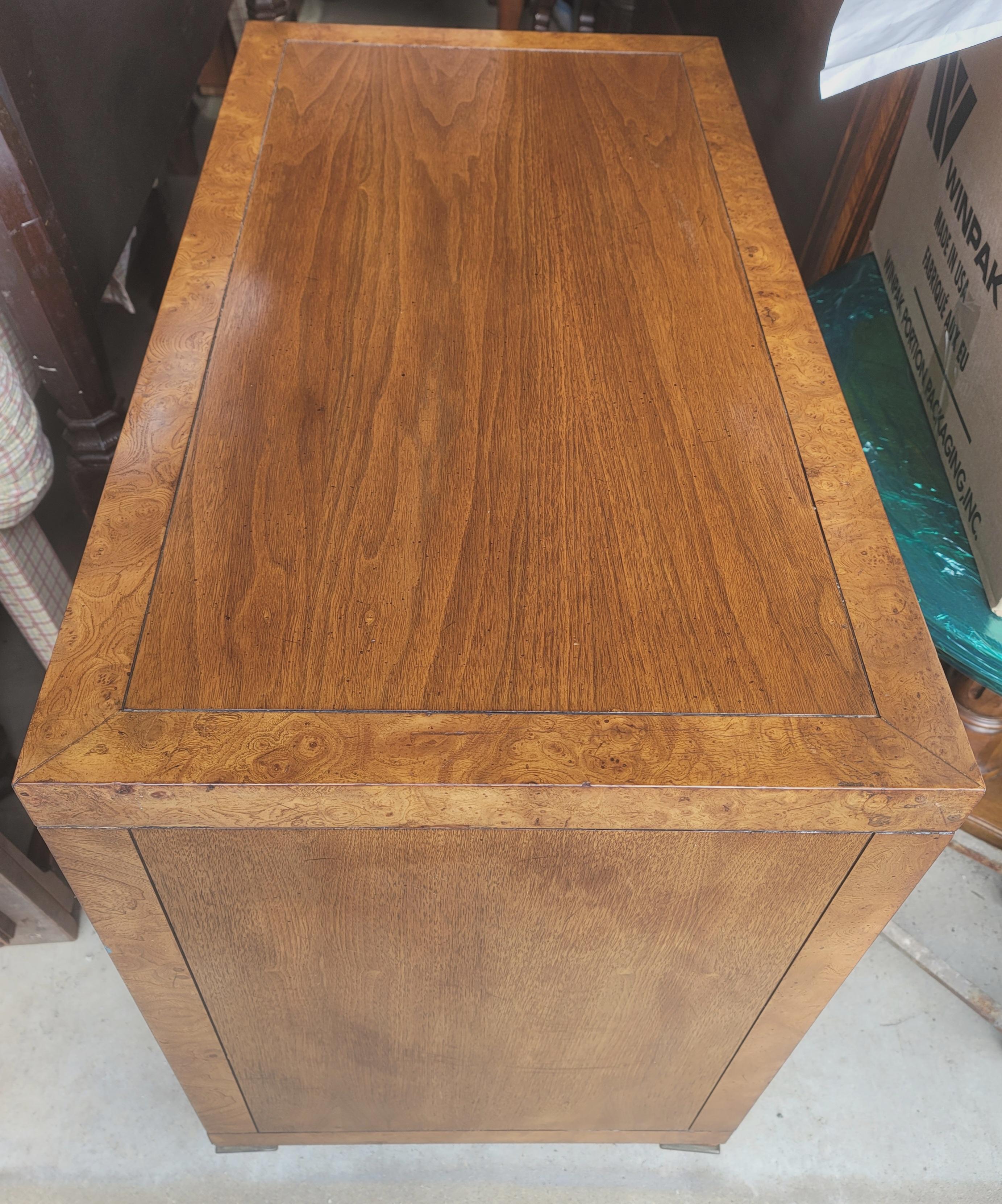 Hand-Crafted Pair of Mastercraft Burled and Walnut Colonnade Cabinets Credenza Buffet Server For Sale
