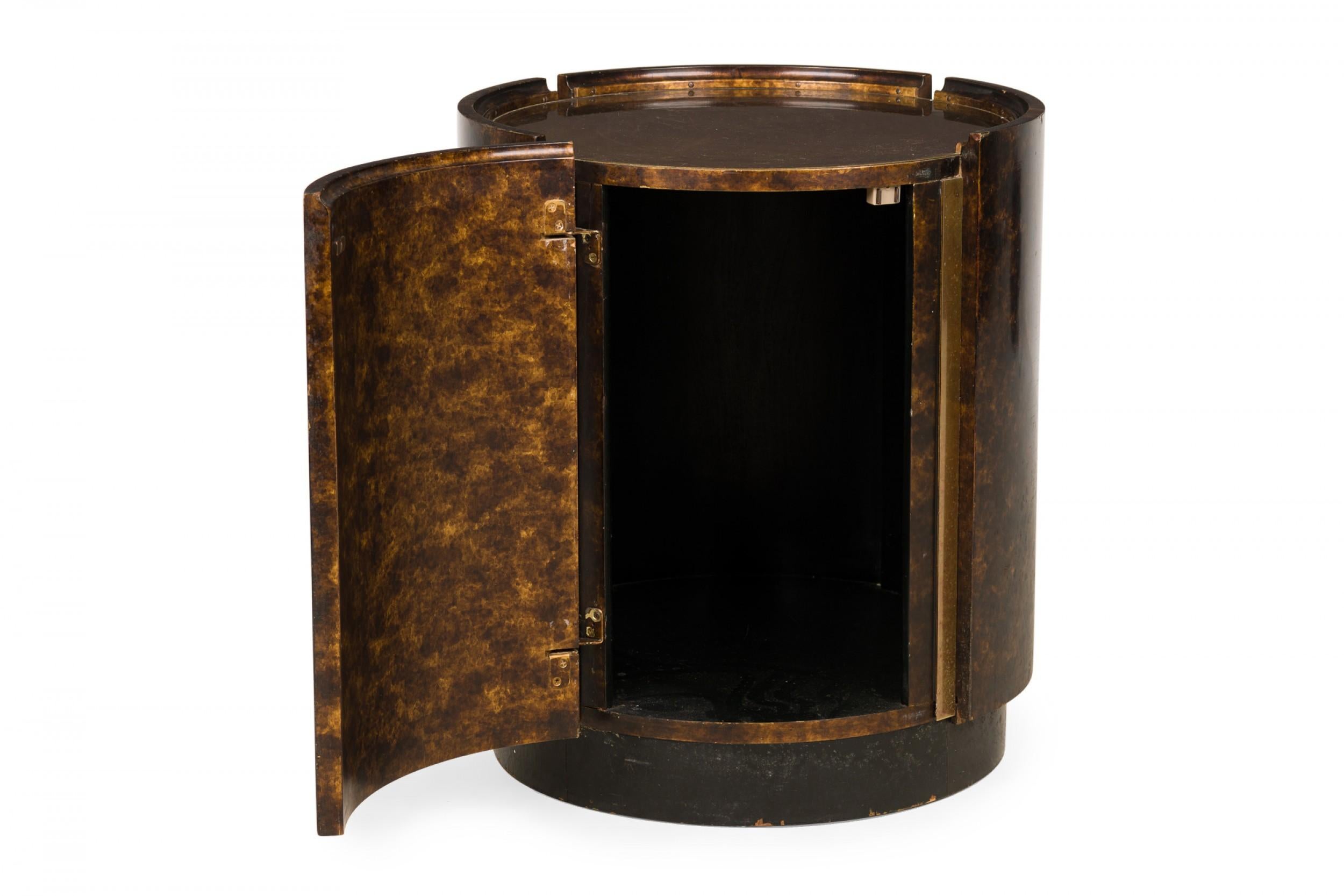 Metal Pair of Mastercraft Oil Drop Lacquer Drum End / Side Tables For Sale