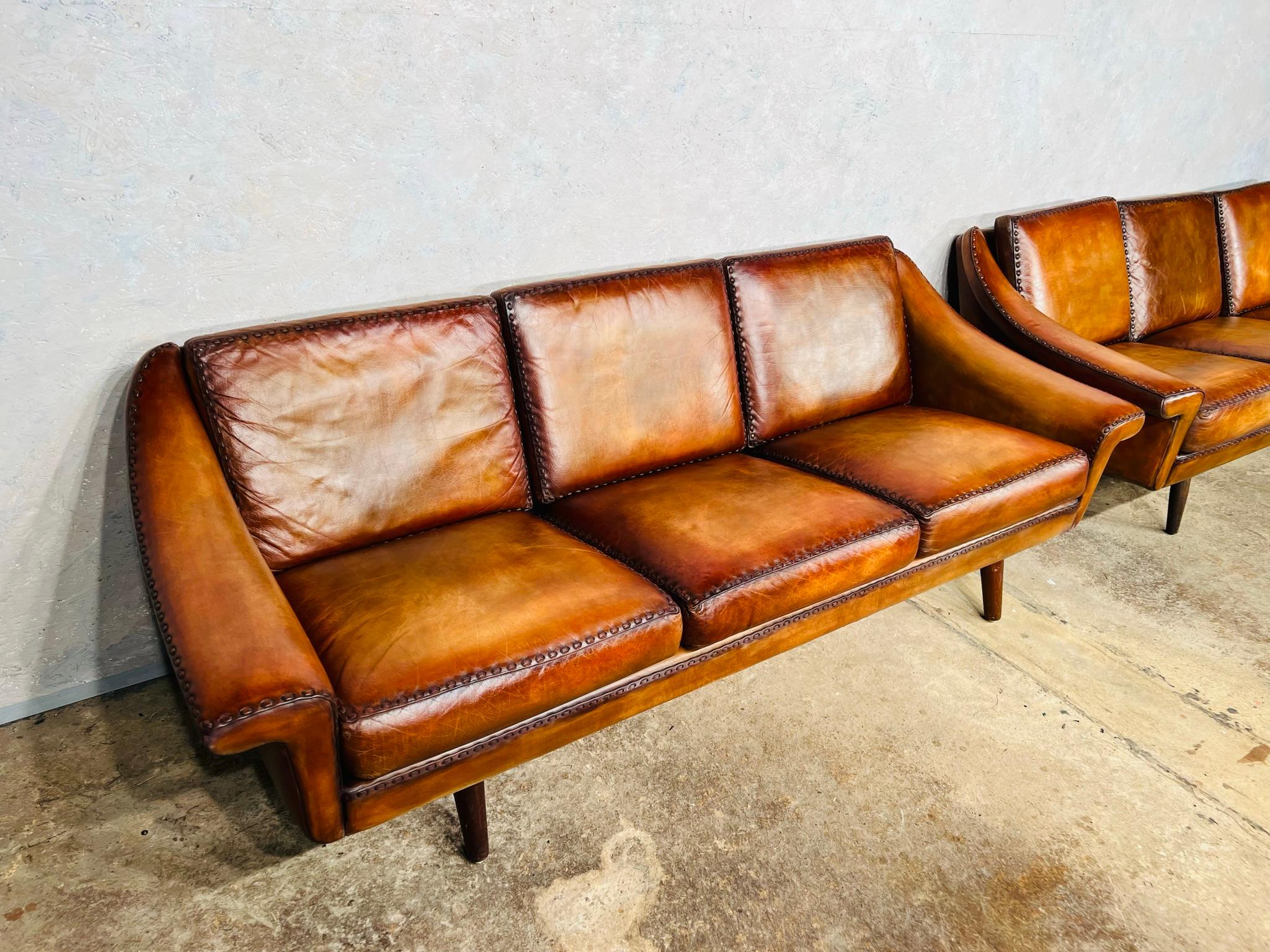 Ein Paar Matador-Leder-Sofa mit 3 Etagen von Aage Christiansen für Eran, 1960er Jahre, #642 im Zustand „Gut“ im Angebot in Lewes, GB