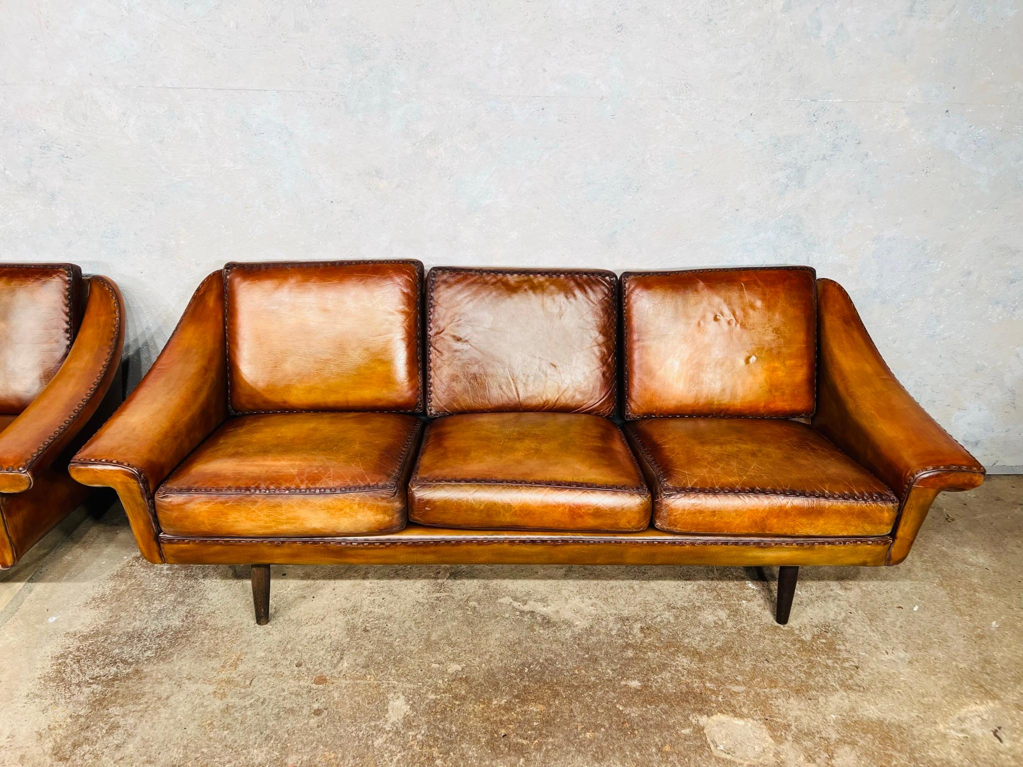 Pair Of Matador Leather 3 Seater Sofa by Aage Christiansen for Eran 1960s #642 In Good Condition For Sale In Lewes, GB