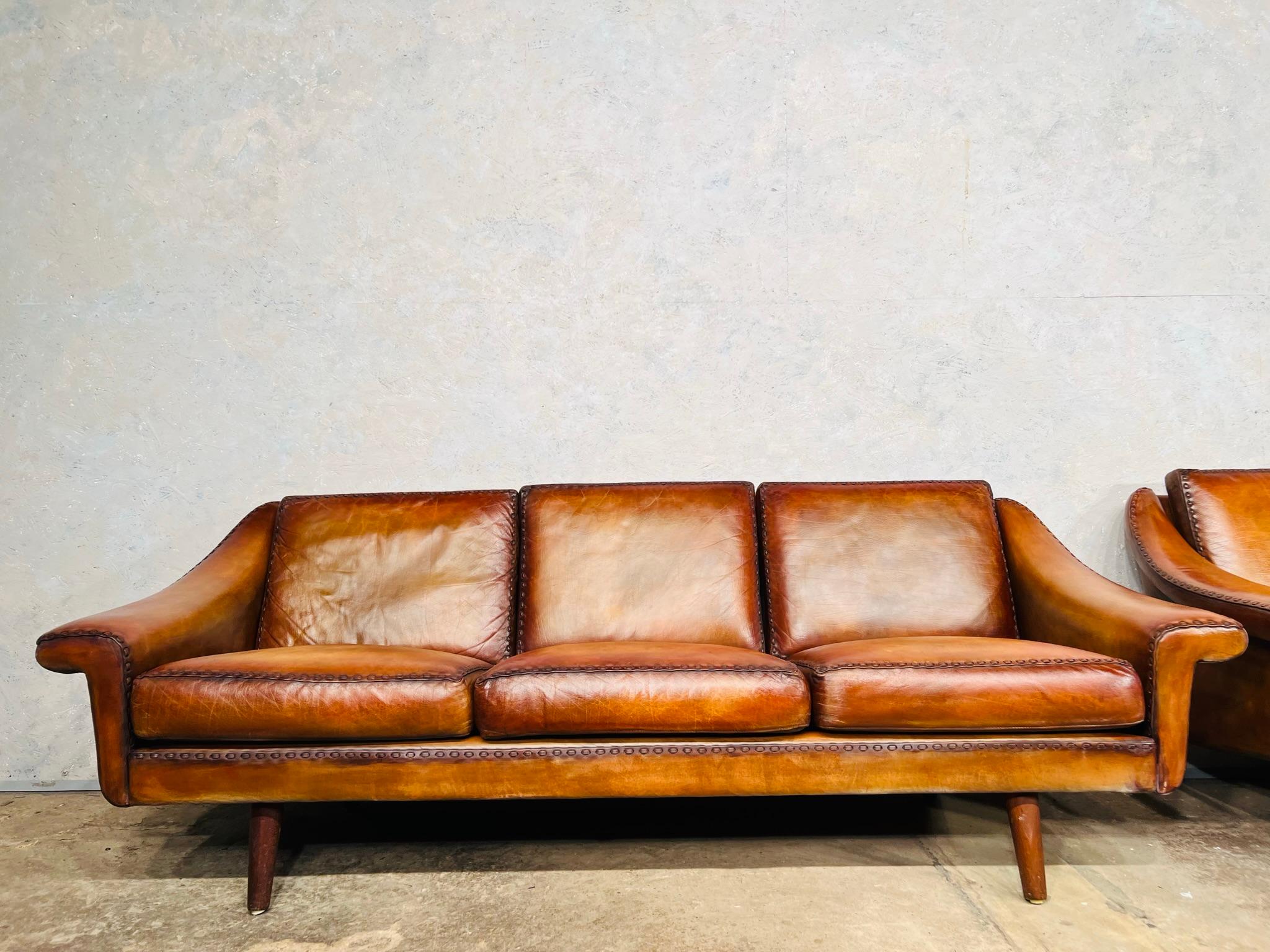 Pair Of Matador Leather 3 Seater Sofa by Aage Christiansen for Eran 1960s #642 For Sale 3