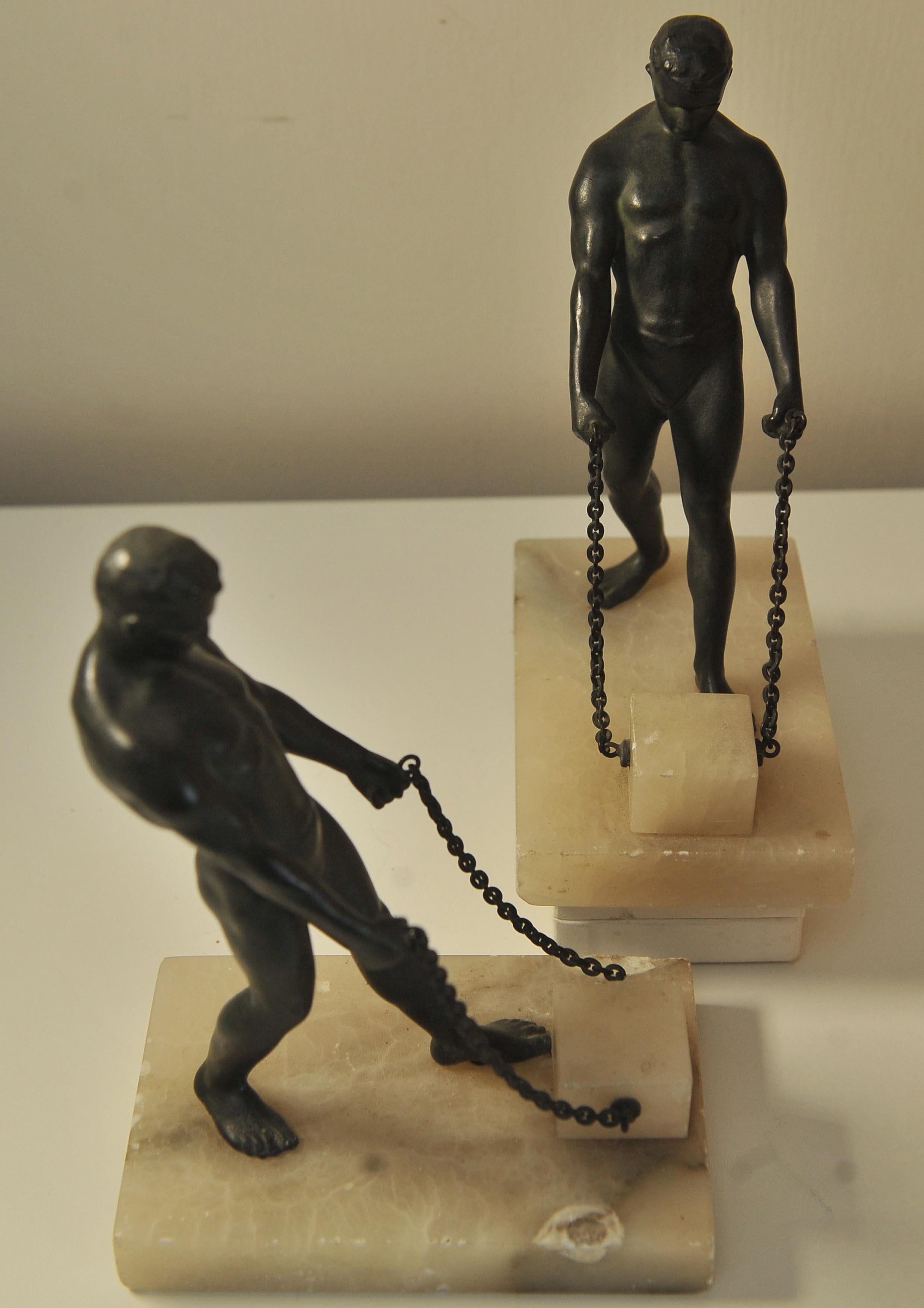  Paire de serre-livres assortis Grand Tour Bronze Figurine masculine Greco sur socle en albâtre  en vente 1