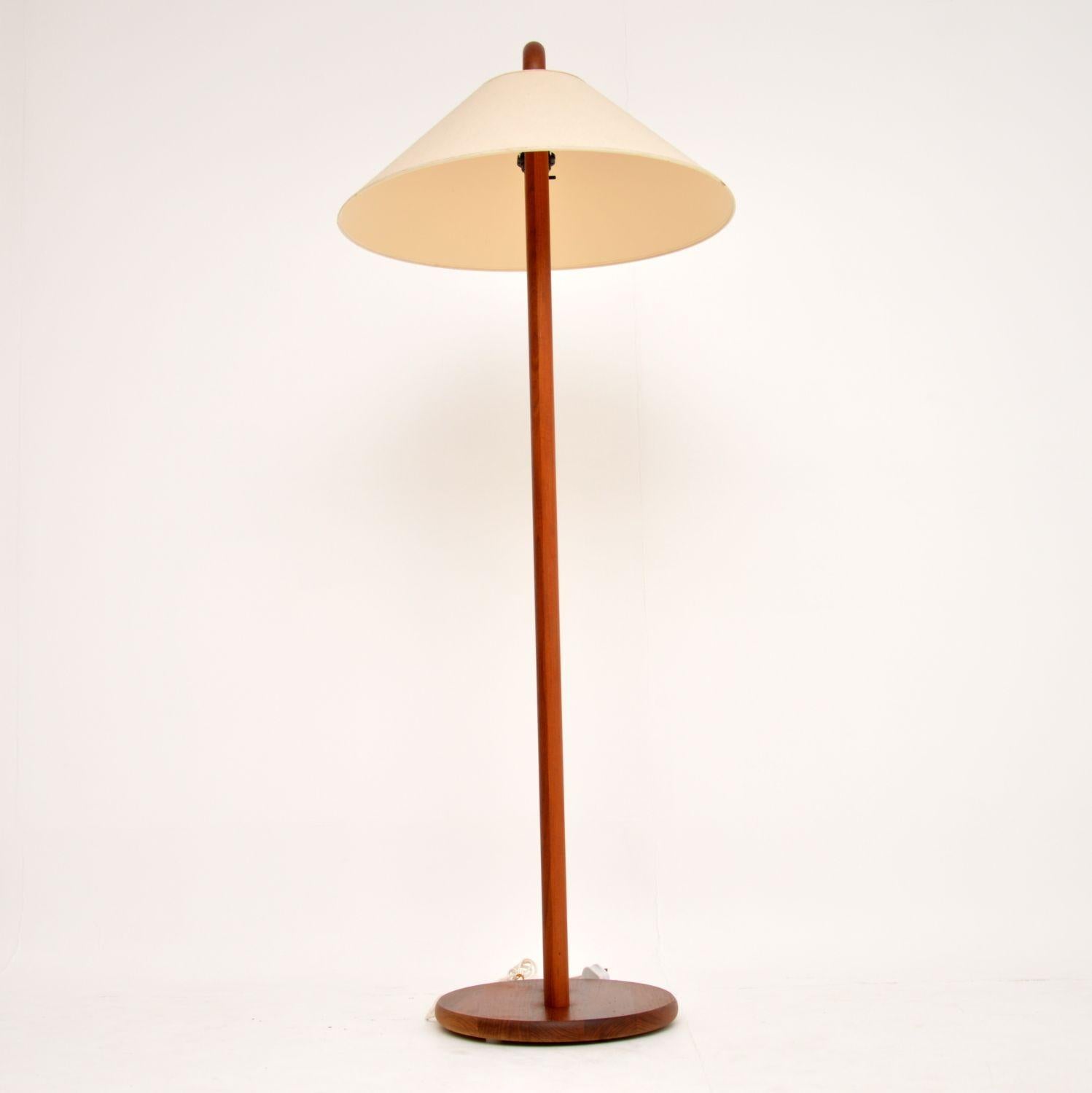 20th Century Pair of Matching Danish Vintage Teak Table / Floor Lamps