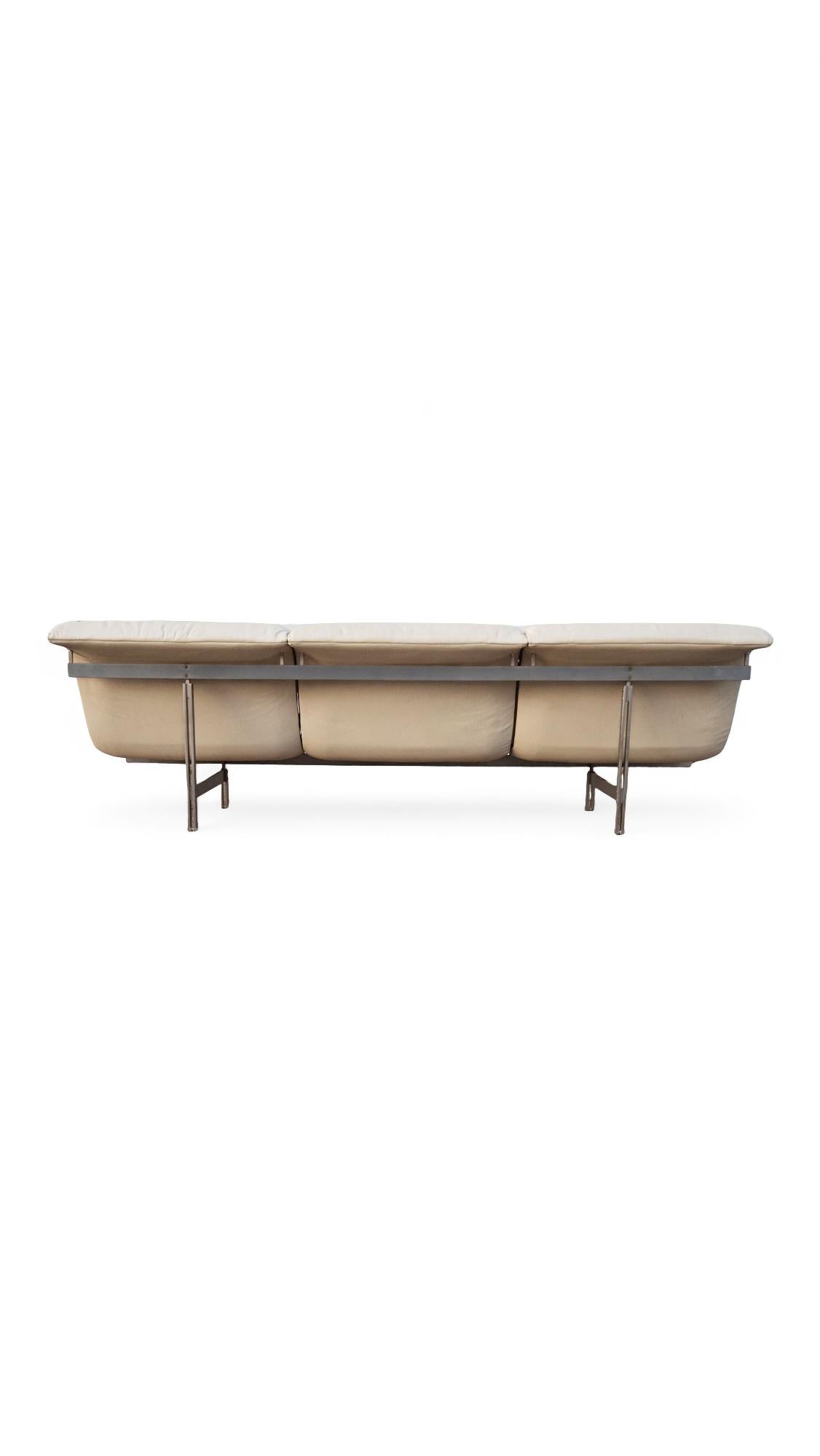 Pair of Matching Giovanni Offredi for Saporiti Leather Wave Sofas For Sale 4