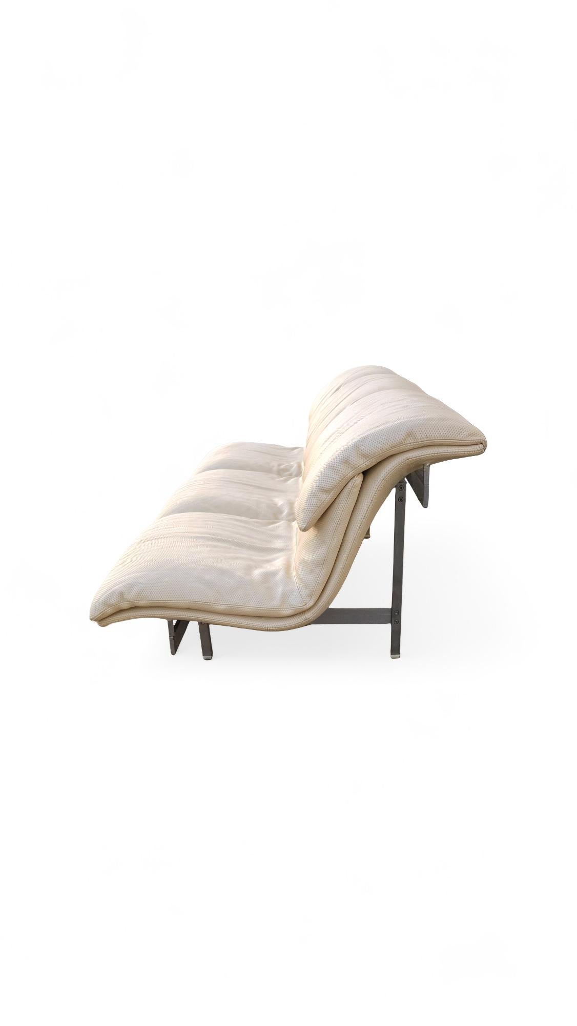 20th Century Pair of Matching Giovanni Offredi for Saporiti Leather Wave Sofas For Sale
