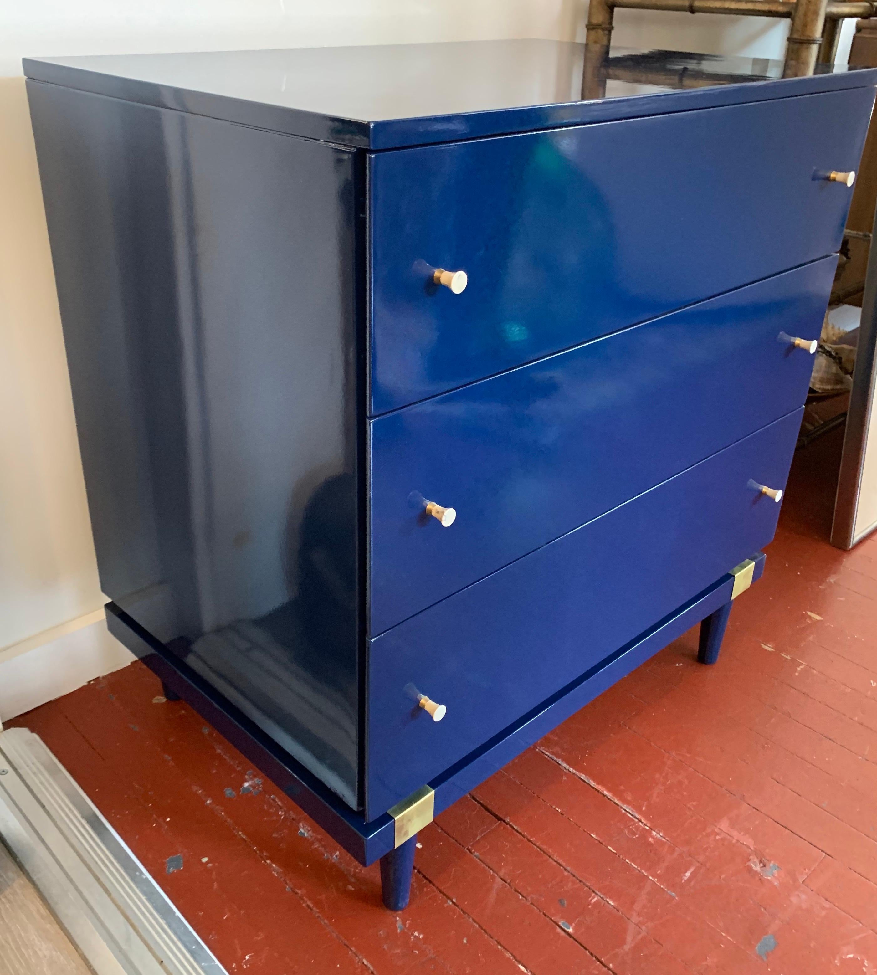 American Pair of Matching Mengel Blue Lacquered Raymond Loewy Chest of Drawers Dressers