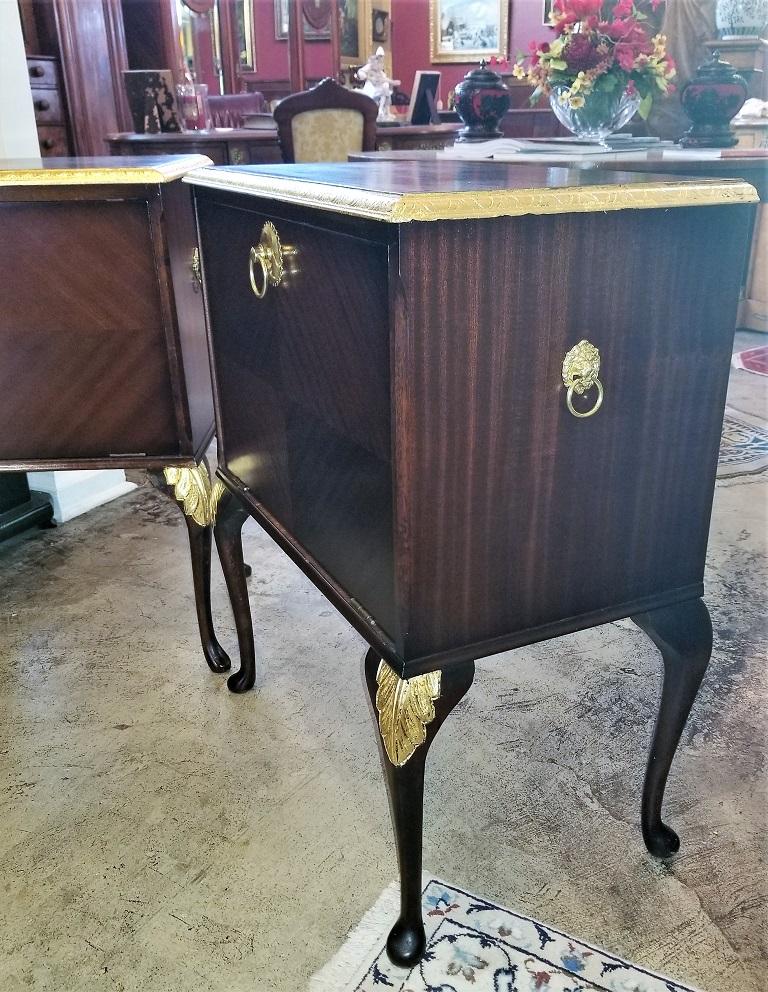 Pair of Matching Side Tables or Nightstands with Gilt Accents 1