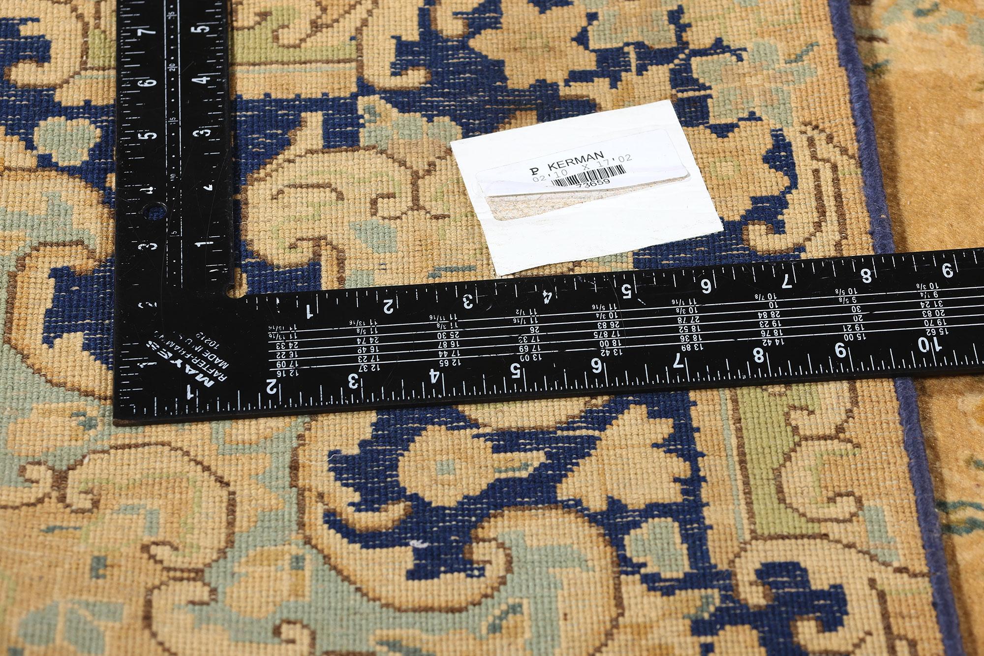 Paar zusammenpassende Vintage Persian Kerman Teppich Teppich Läufer im Angebot 3