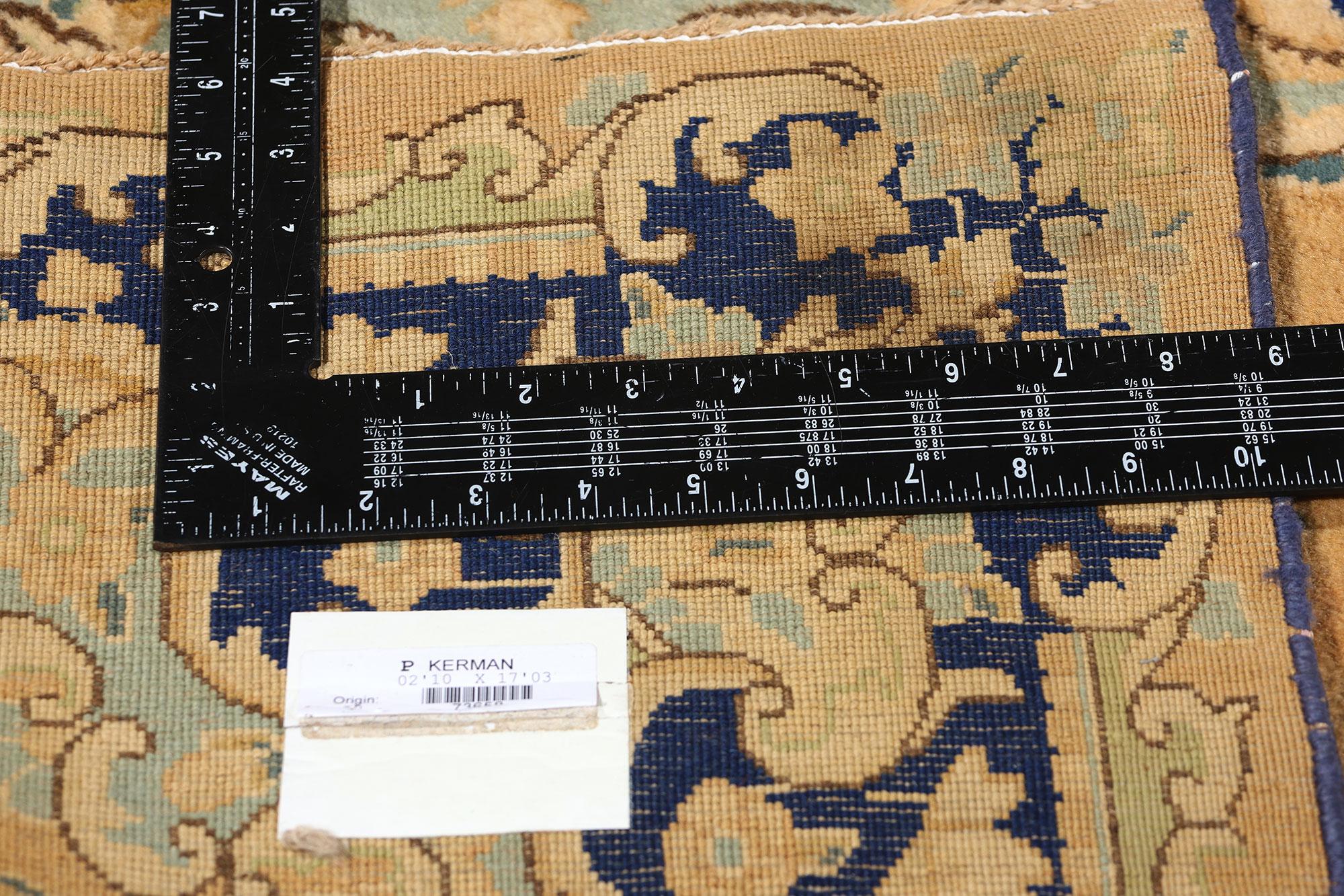 Paar zusammenpassende Vintage Persian Kerman Teppich Teppich Läufer im Zustand „Gut“ im Angebot in Dallas, TX