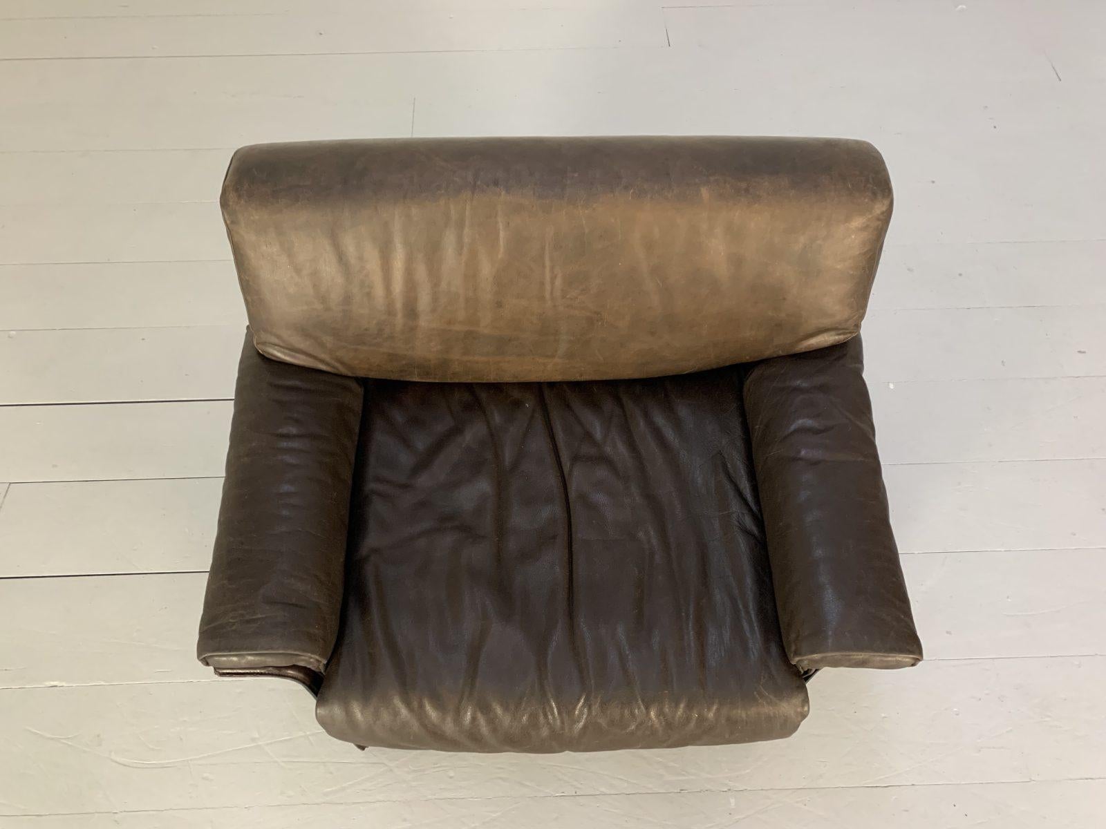 Pair of Matteo Grassi “Tm” Armchairs – in Vintage Brown Leather For Sale 7