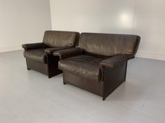 Pair of Matteo Grassi “Tm” Armchairs – in Vintage Brown Leather