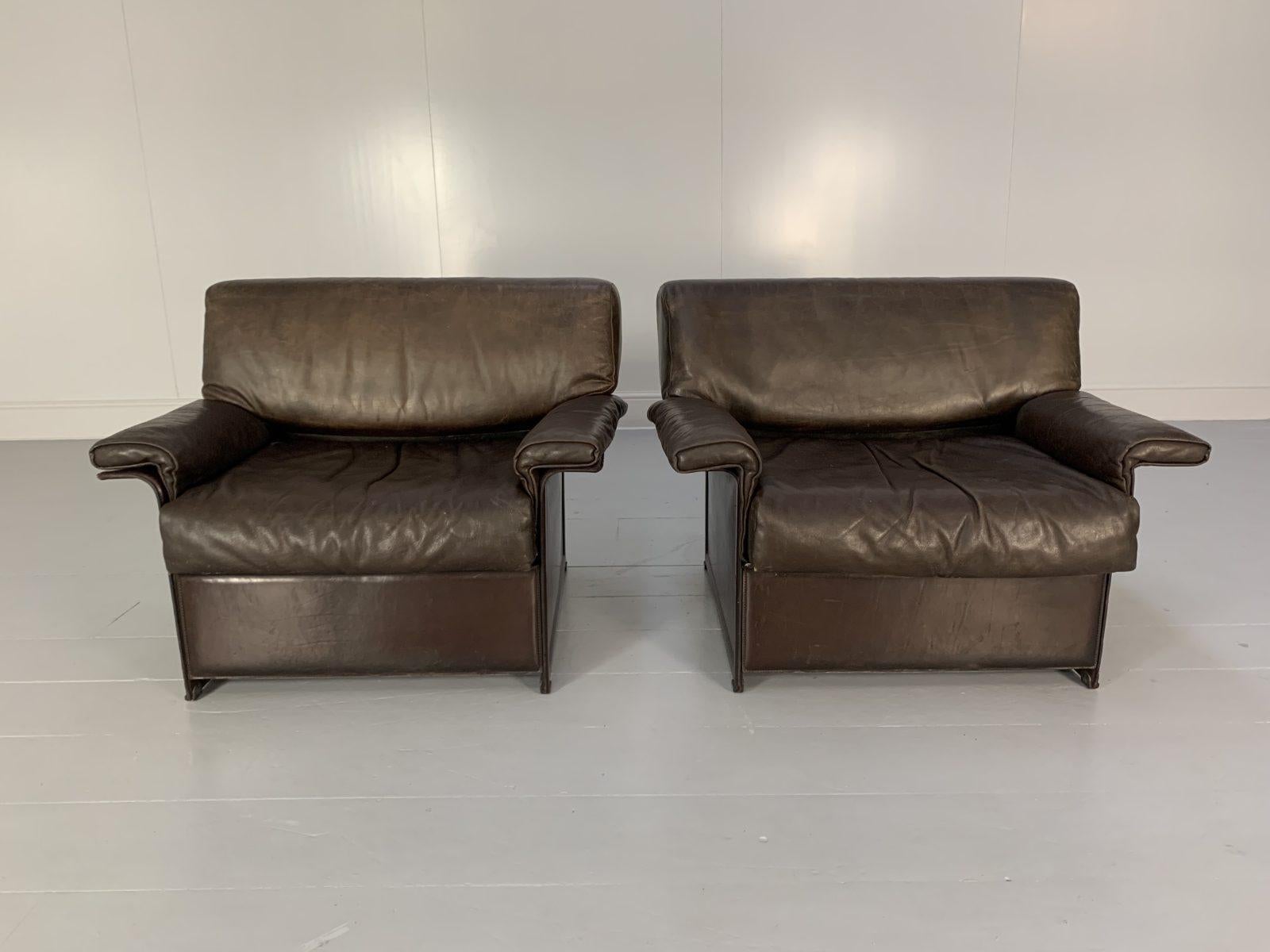 Contemporary Pair of Matteo Grassi “Tm” Armchairs – in Vintage Brown Leather For Sale