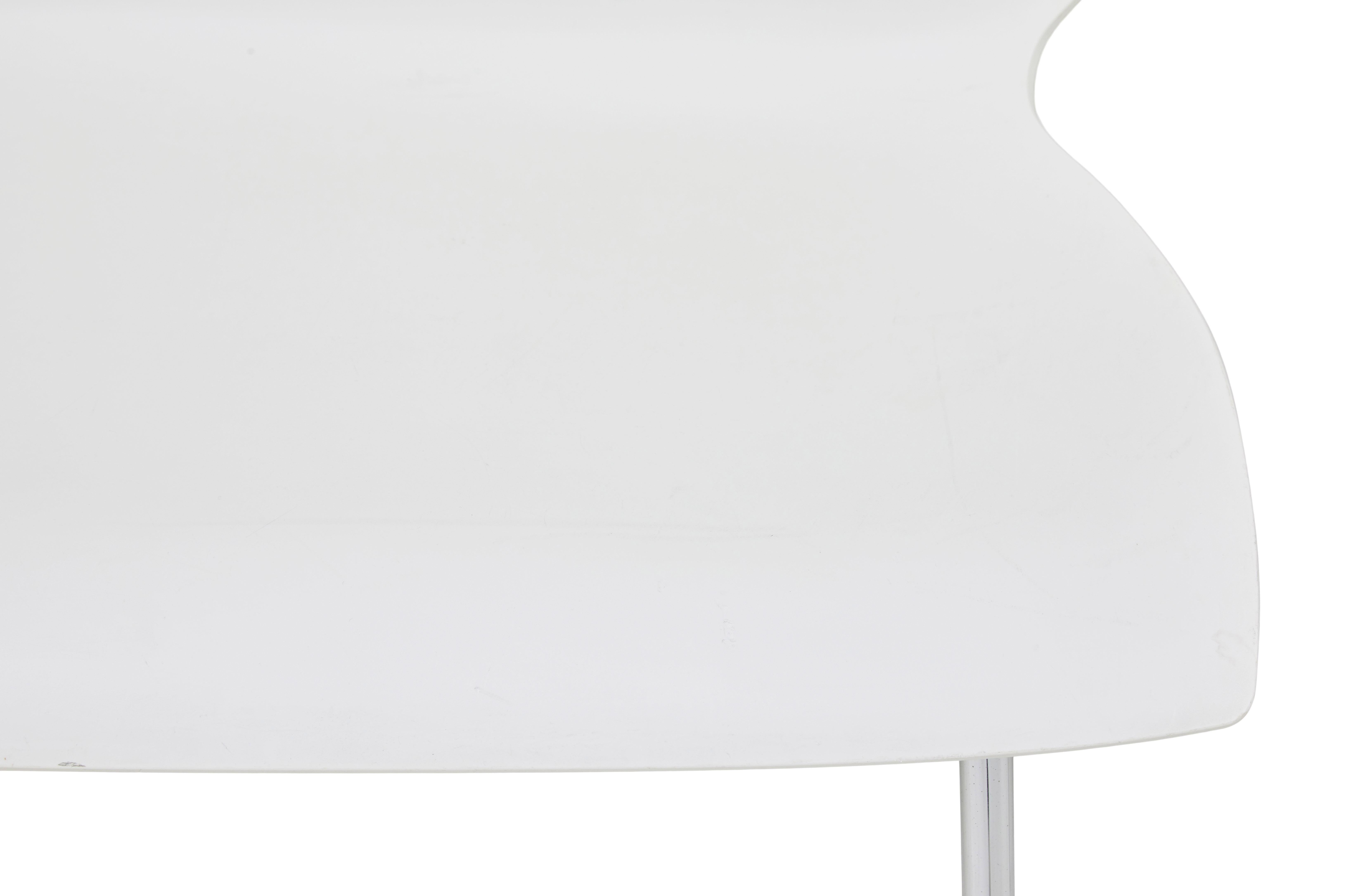 Cast Pair of maui sofas by Vico Magistretti for Kartell For Sale