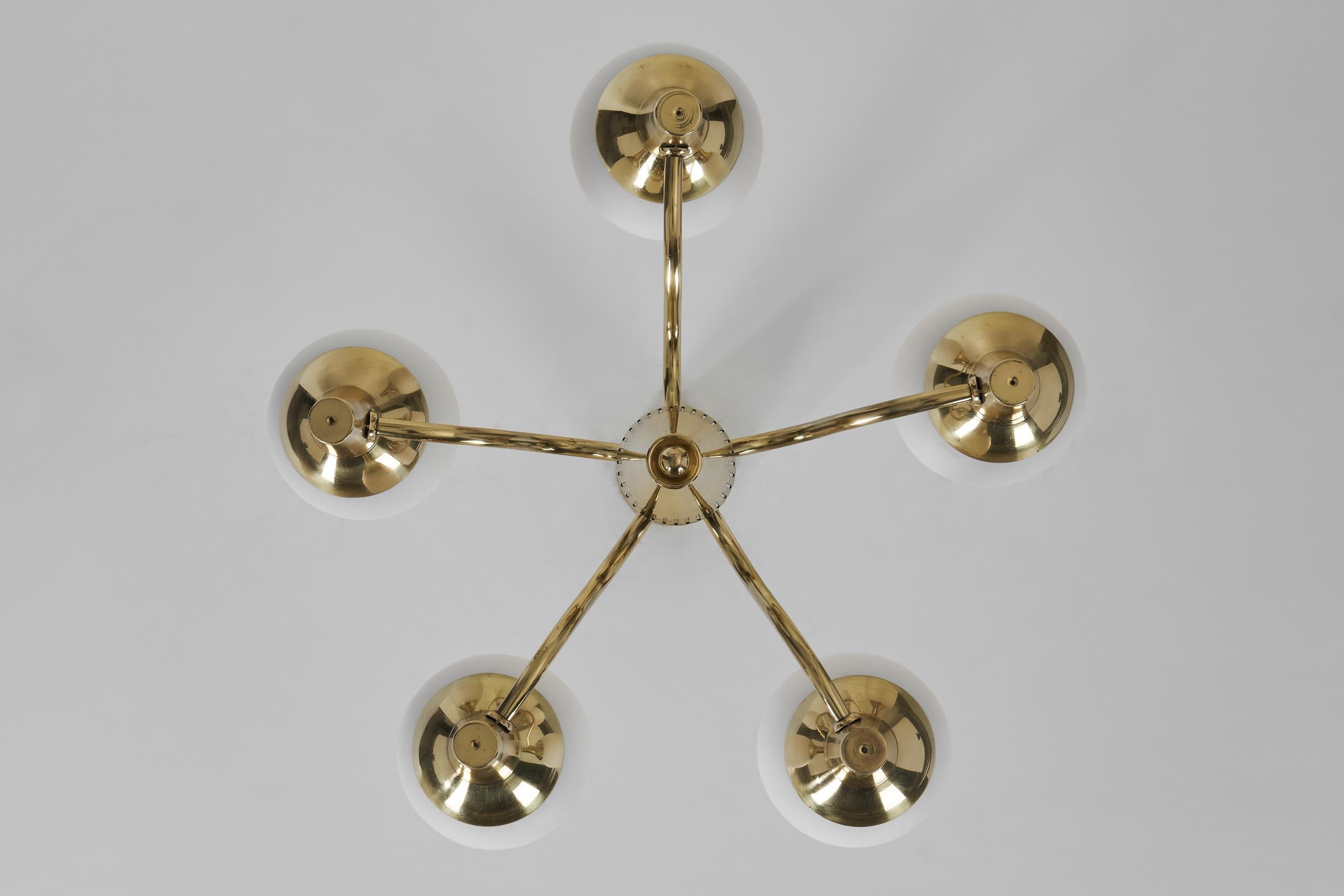 Coppia di lampadari 