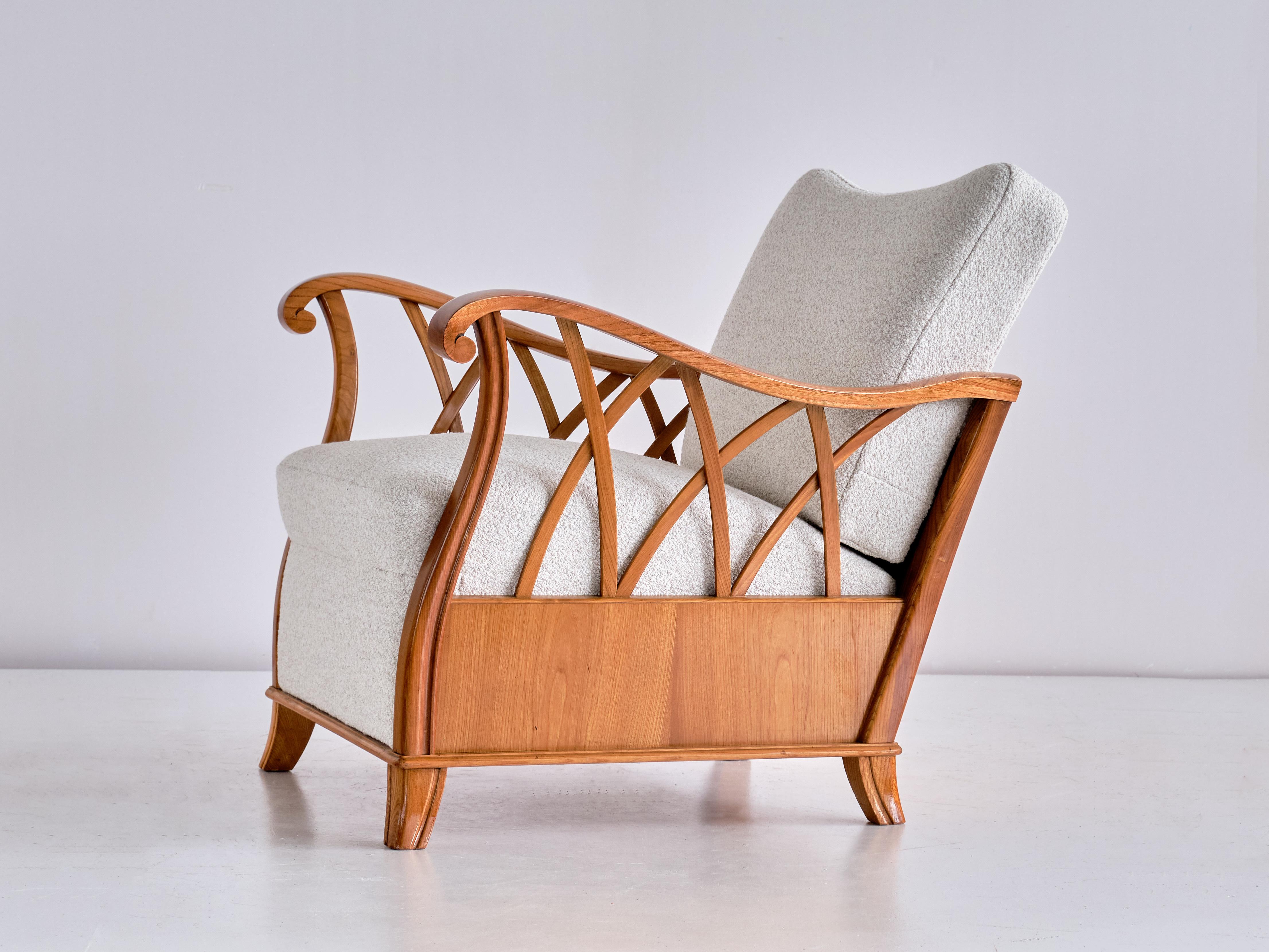 Pair of Maurizio Tempestini Armchairs in Elm and White Bouclé, Italy, 1940s 3