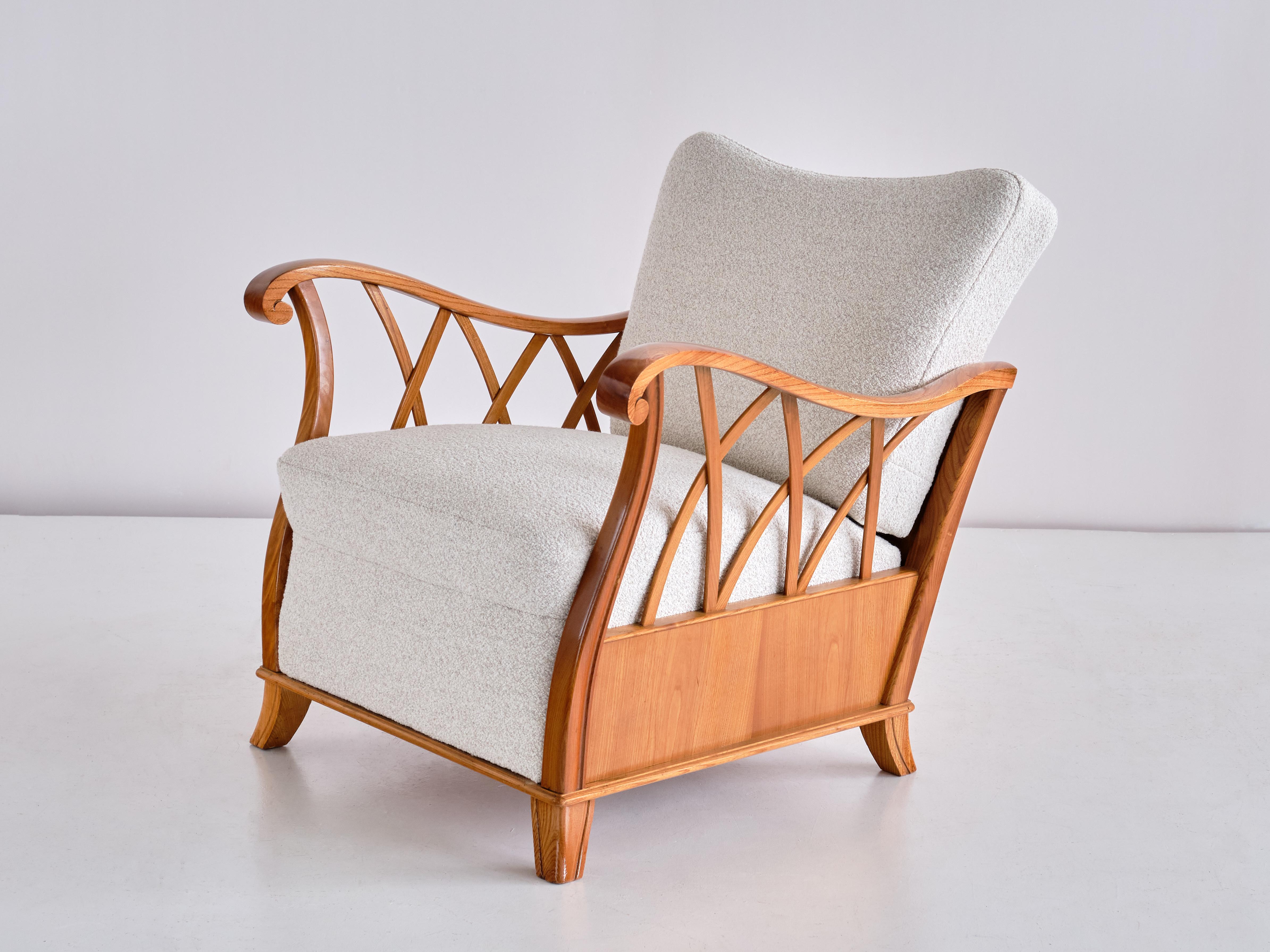 Pair of Maurizio Tempestini Armchairs in Elm and White Bouclé, Italy, 1940s 5