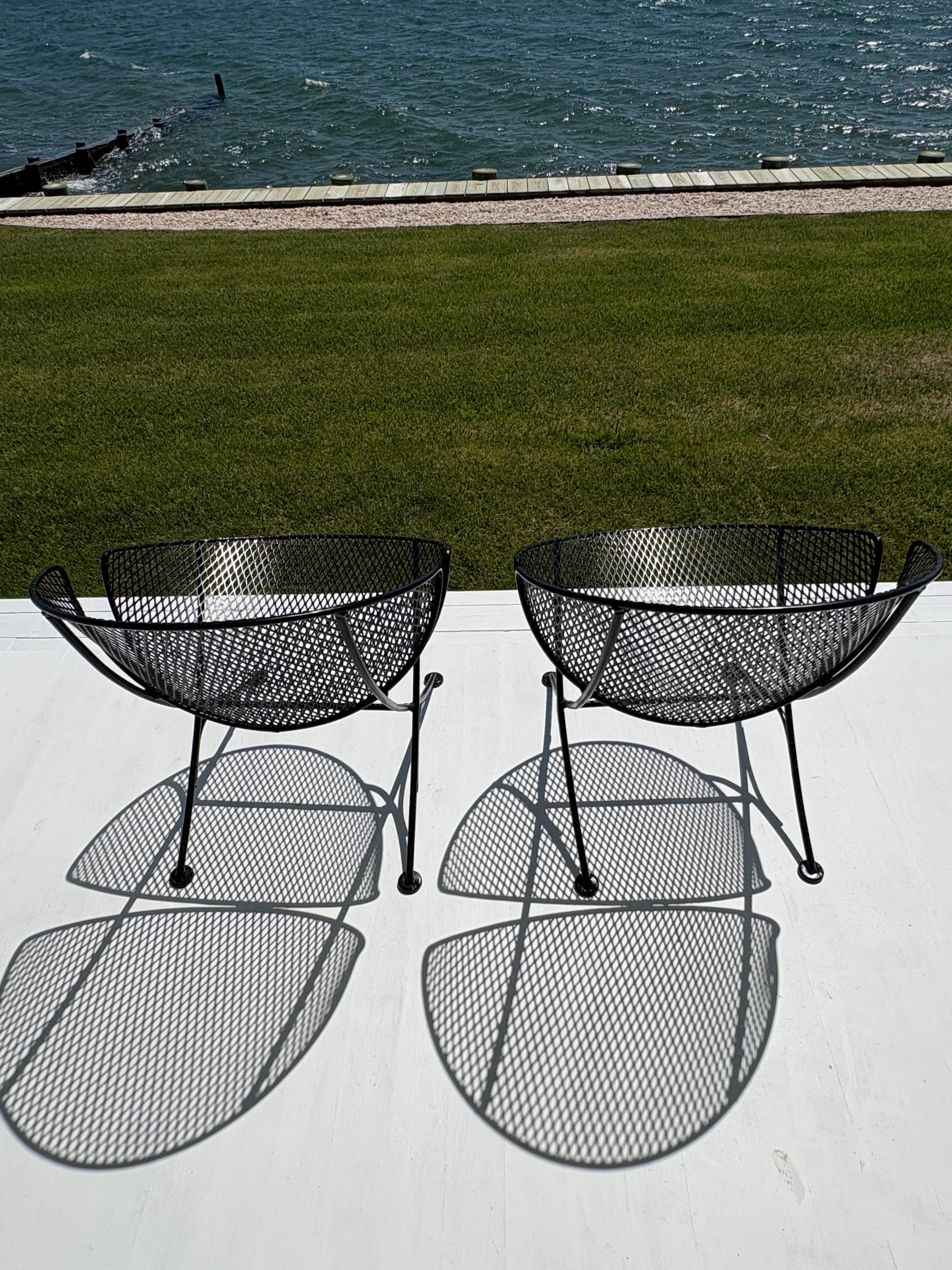 Painted Pair of Maurizio Tempestini “Clamshell “or “Orange Slice” Chairs for Salterini For Sale