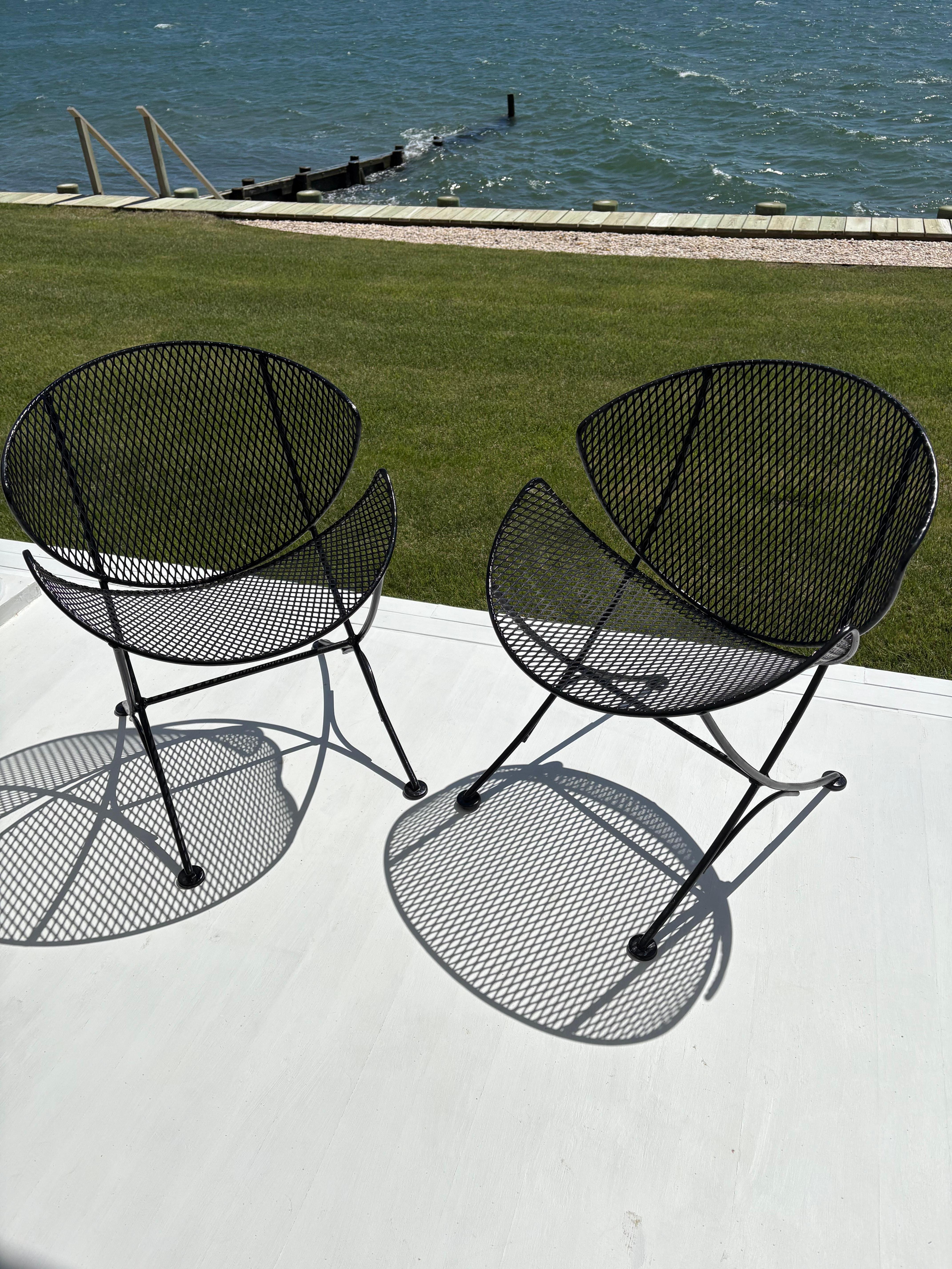 20th Century Pair of Maurizio Tempestini “Clamshell “or “Orange Slice” Chairs for Salterini For Sale