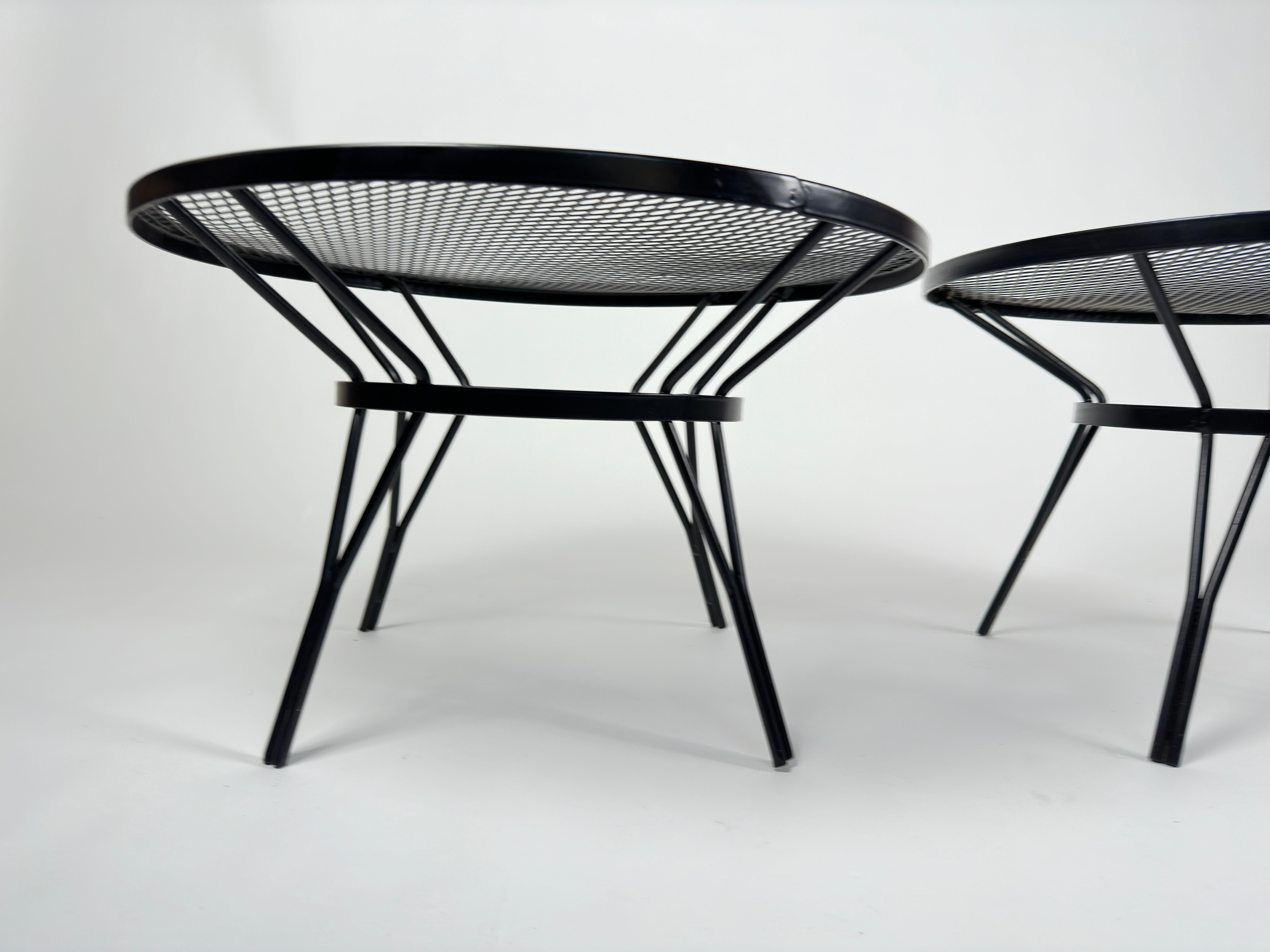 Powder-Coated Pair of Maurizio Tempestini for Salterini “Radar” tables For Sale