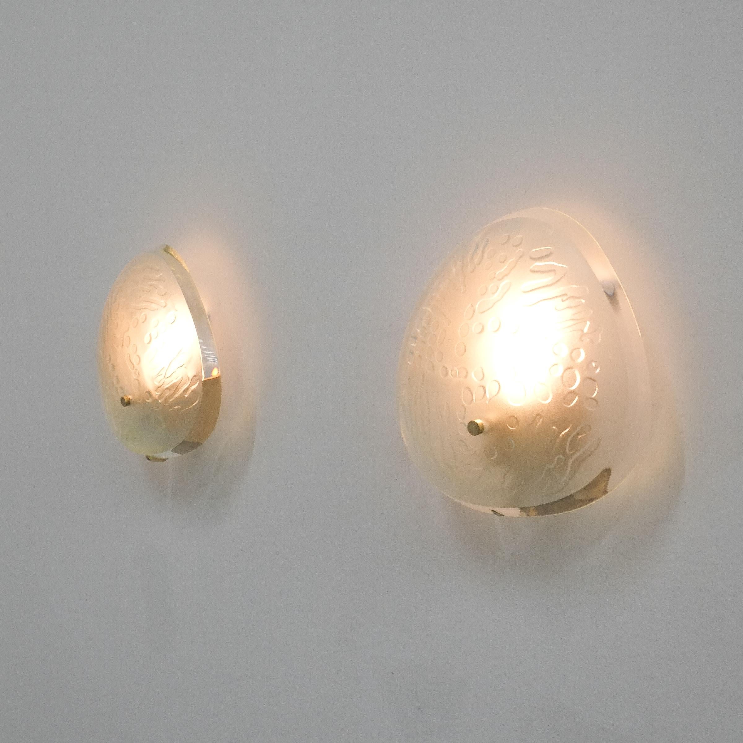 Max Ingrand for Fontana Arte Thick Glass Sconces, Italy, 1960 For Sale 12