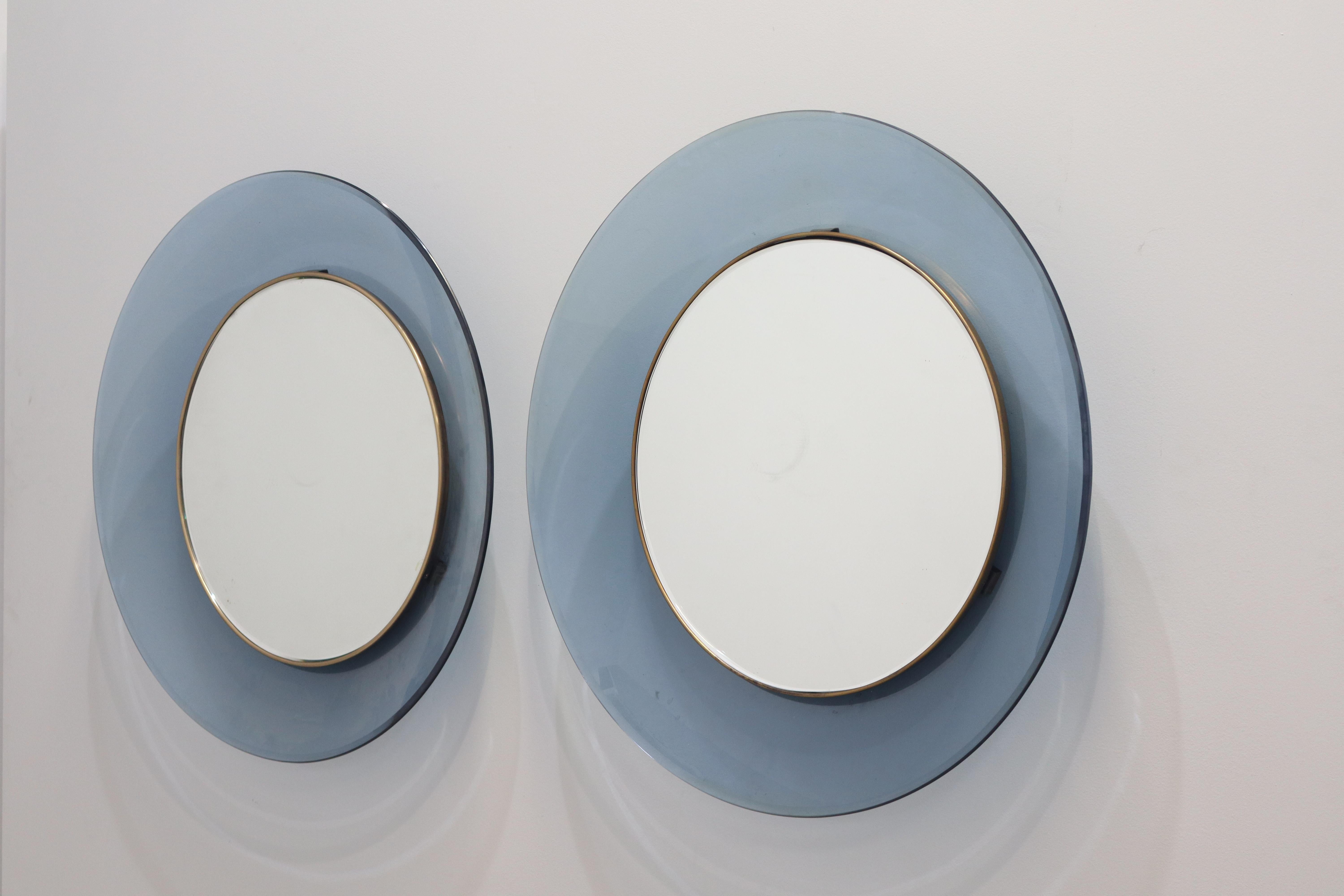 Paar Max Ingrand-Spiegel für Fontana Arte Model 1699 mit blauem Glasrand im Angebot 3