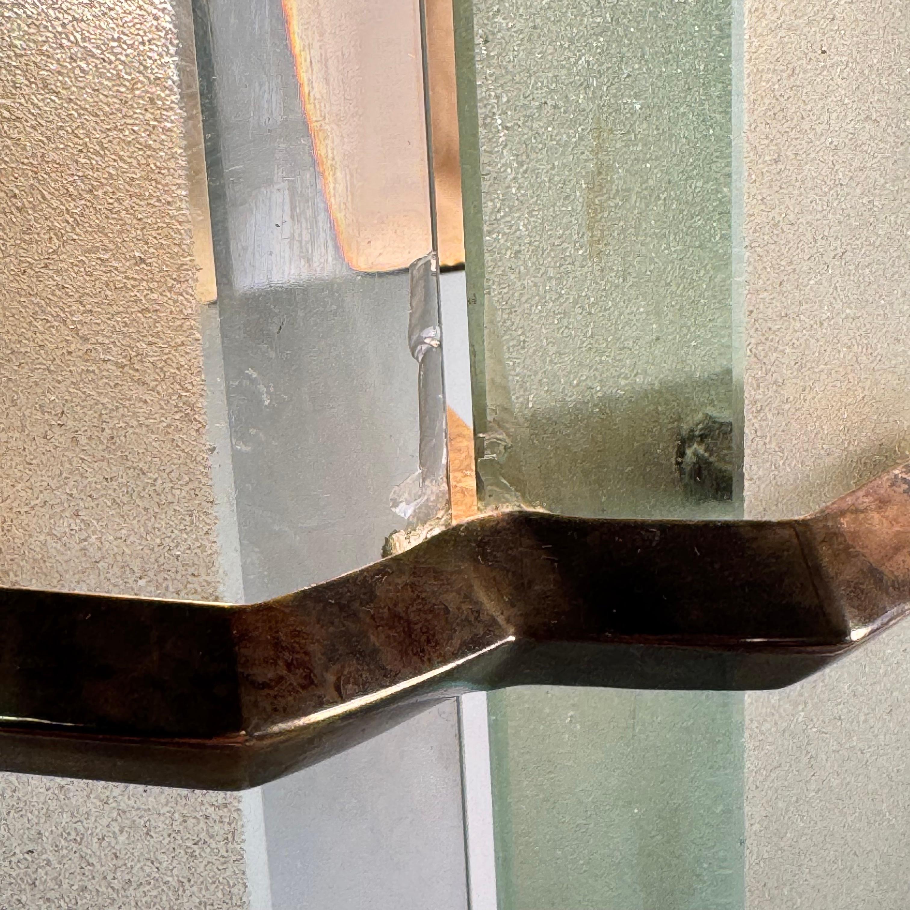 Pair of Max Ingrand Model 1943 Wall Lights in Frosted and Bevelled Glass, 1950s en venta 4