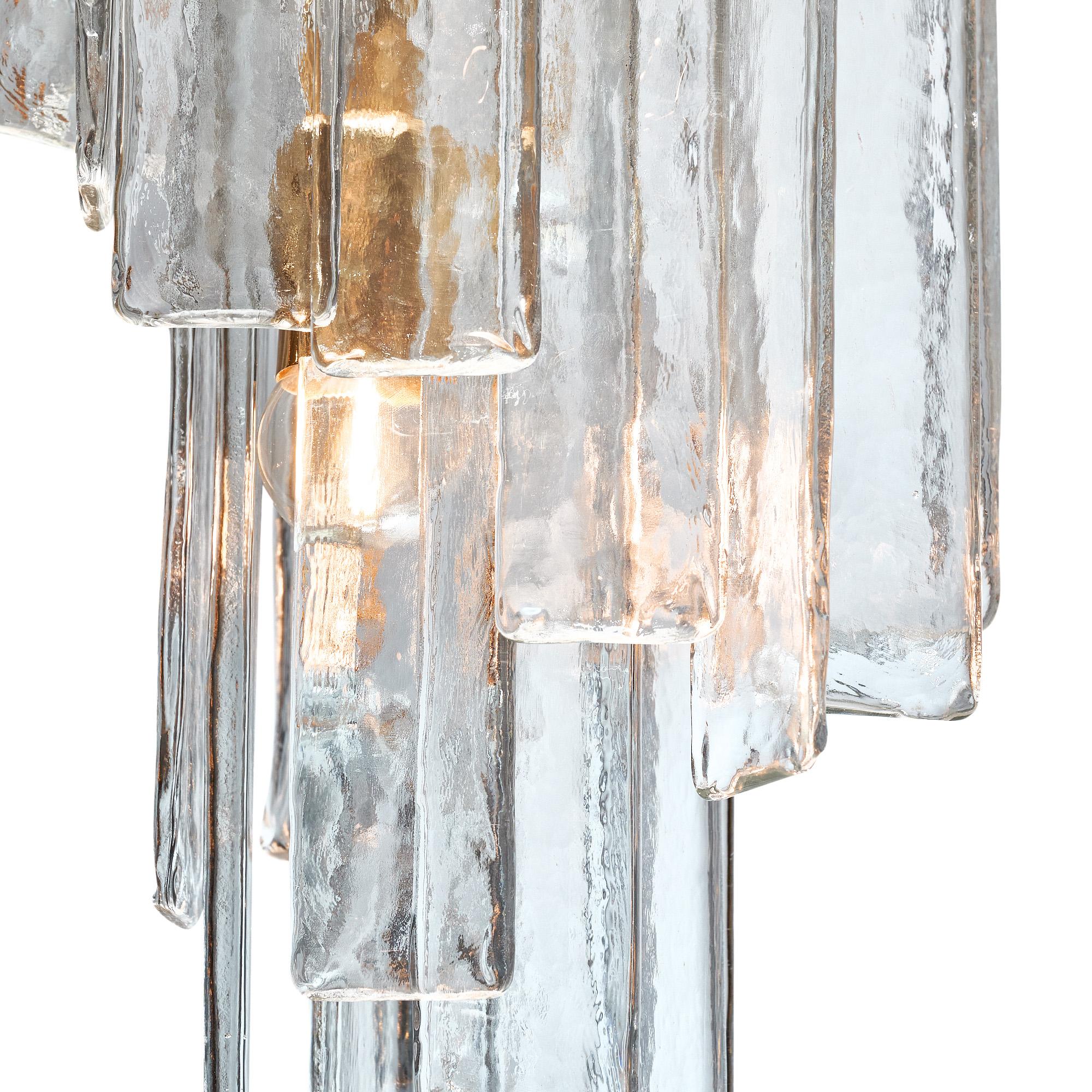 Coppia di lampadari in vetro di Murano nello stile di Mazzega Murano in vendita 1