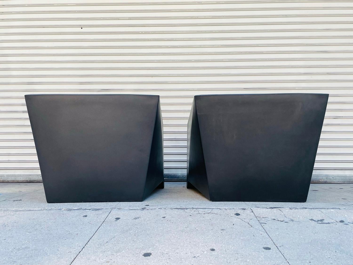 Pair of Mb1 Arm Chairs by Mario Bellini for Heller In Good Condition In Los Angeles, CA