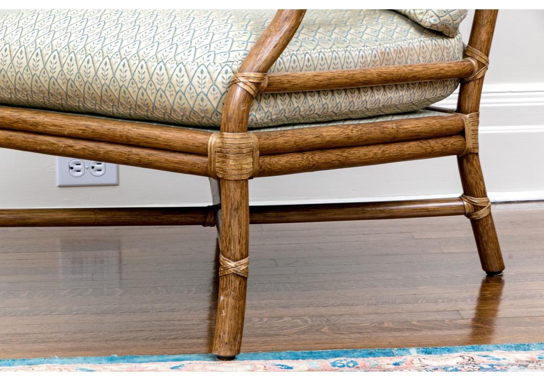 20ième siècle McGuire Boho fauteuils à dossier cible en rotin avec pouf en vente