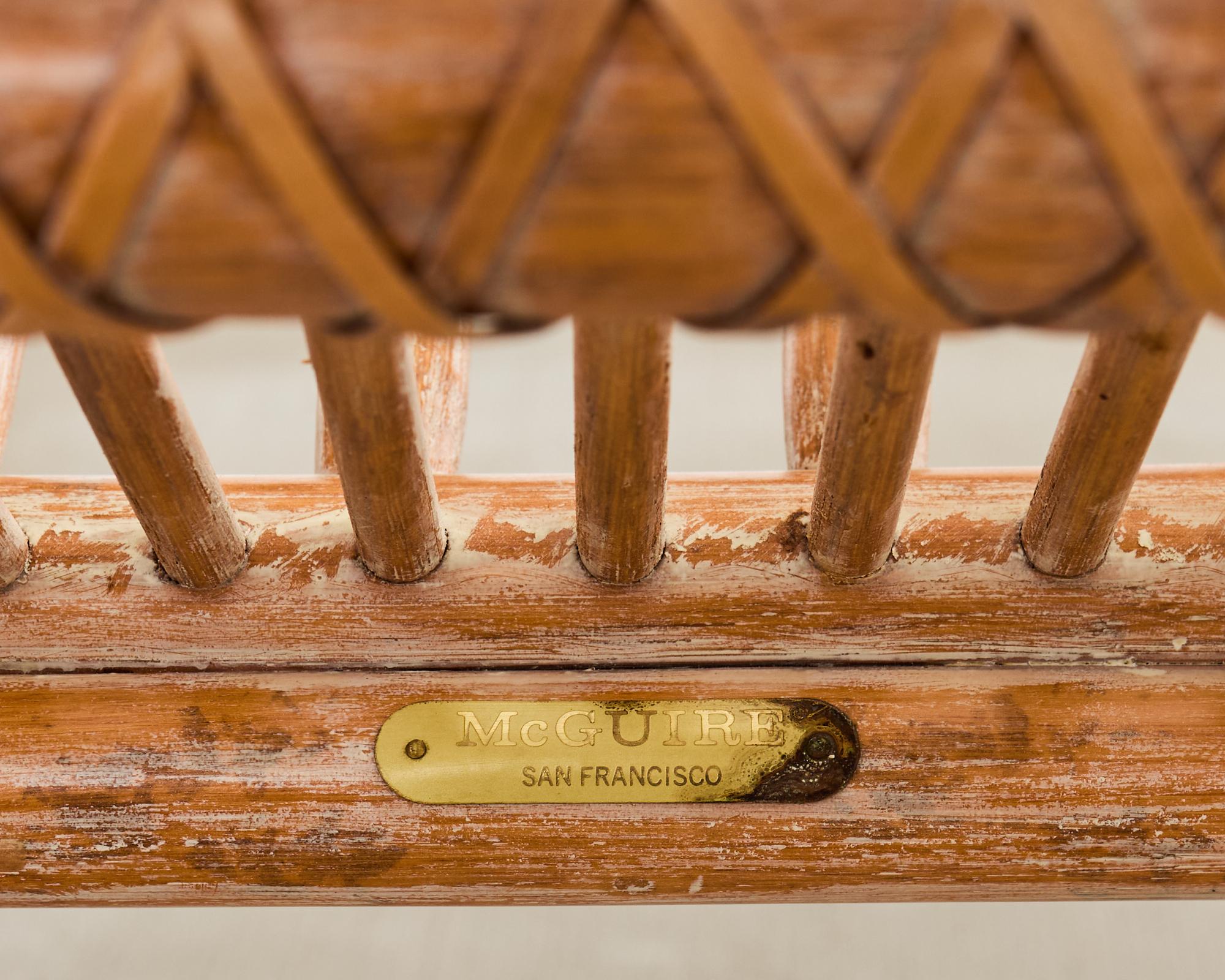 Pelle Coppia di poltrone da biblioteca McGuire in rattan cerato e mohair in vendita