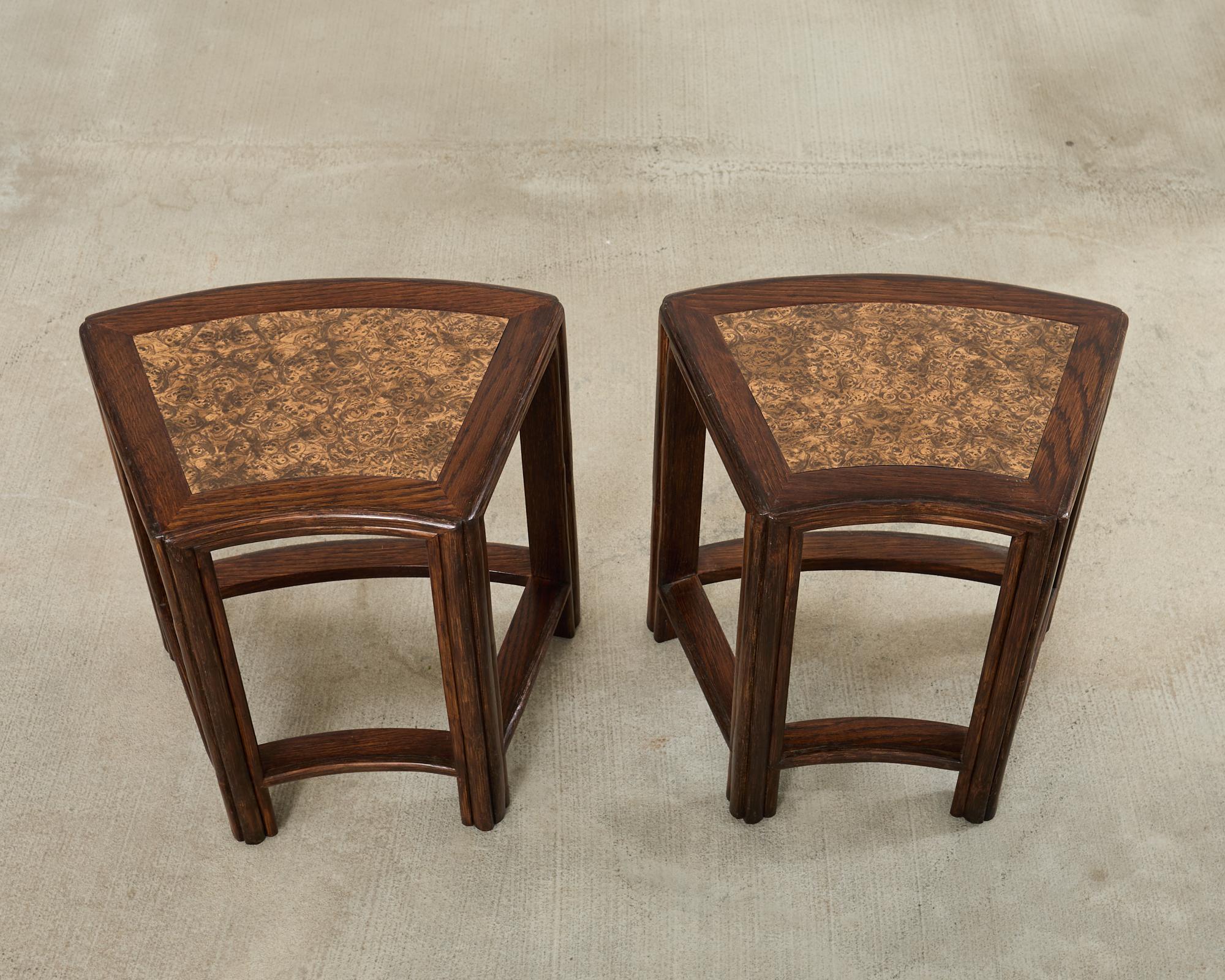 Pair of McGuire Midcentury Oak Demilune Stools Estadounidense en venta