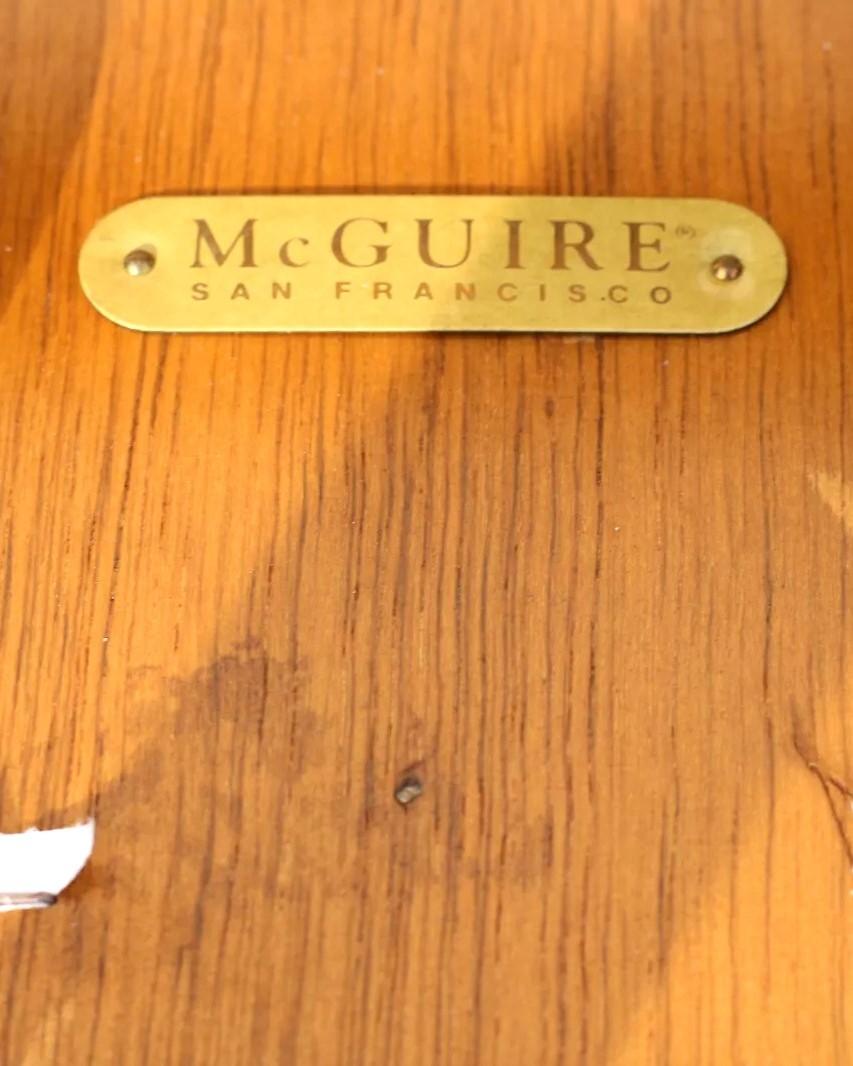 Coppia di sgabelli da bar McGuire in rattan e pelle di vitello allacciata in vendita 13