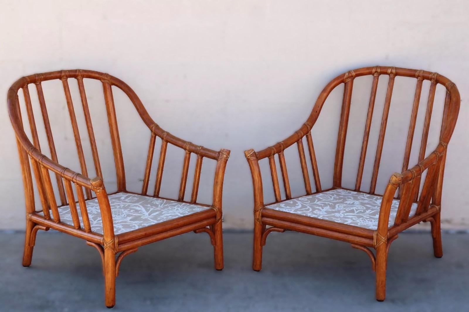 Pareja de tumbonas modernas de ratán orgánico de Elinor McGuire en Bueno estado para la venta en Vero Beach, FL