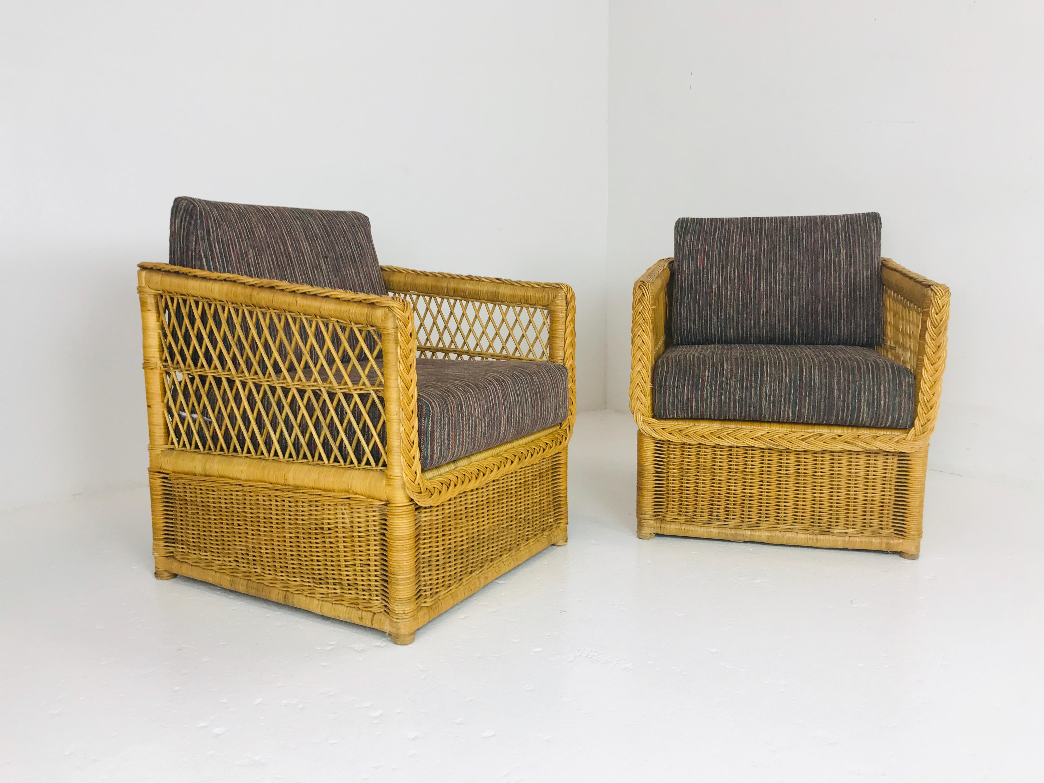 Pair of McGuire Rattan Chairs In Good Condition In Dallas, TX