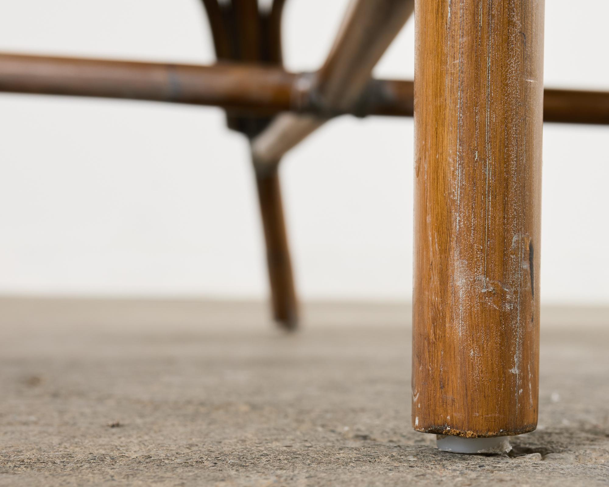 Coppia di sedie a botte in stile McGuire in rattan organico e moderno in vendita 7
