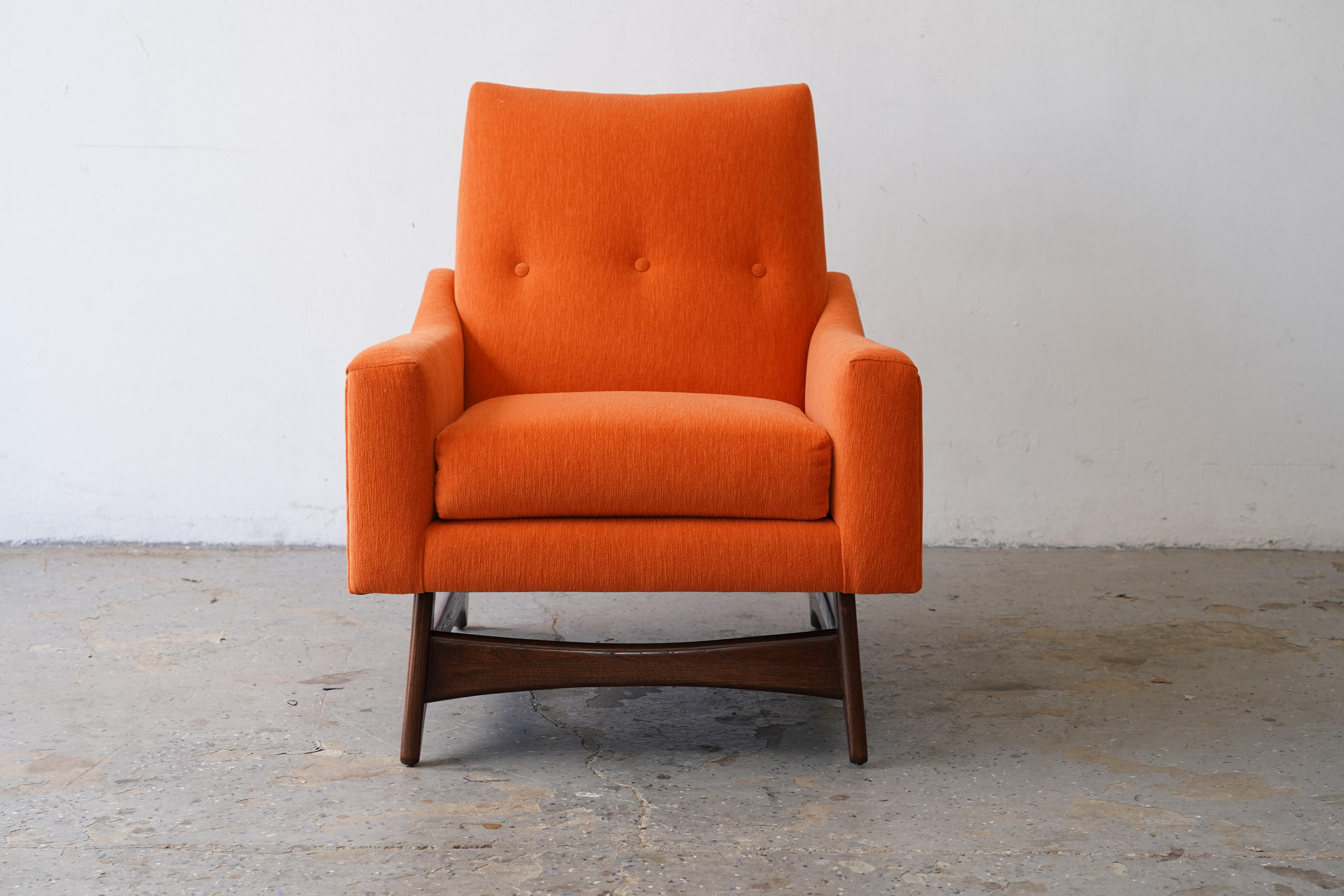 American Pair of MCM Adrian Pearsall Style Leisure Collection Lounge Chairs by Kroehler