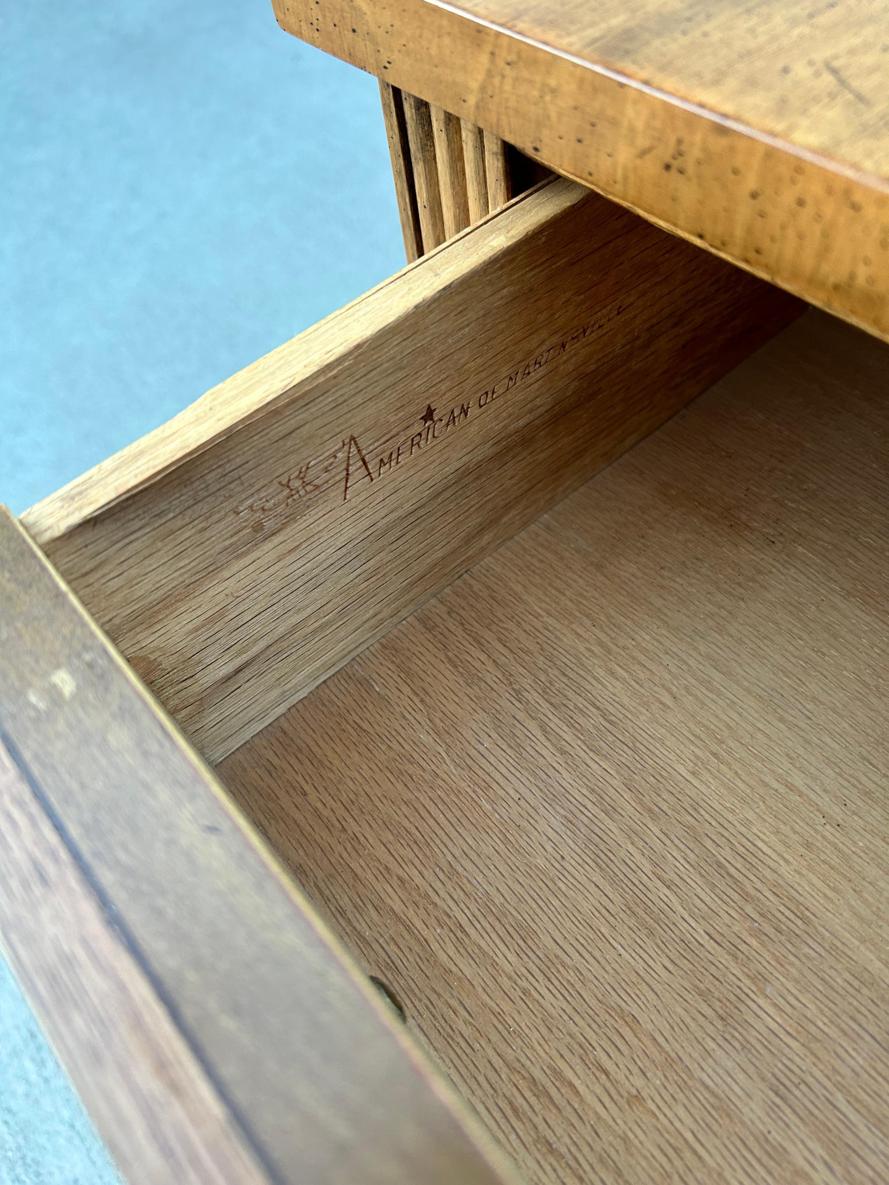 Pareja de mesillas de noche MCM American of Martinsville Madera en venta