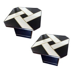 Pair of MCM Black Shiny Mirrored Brass Side Tables after Milo Baughman, a Pair