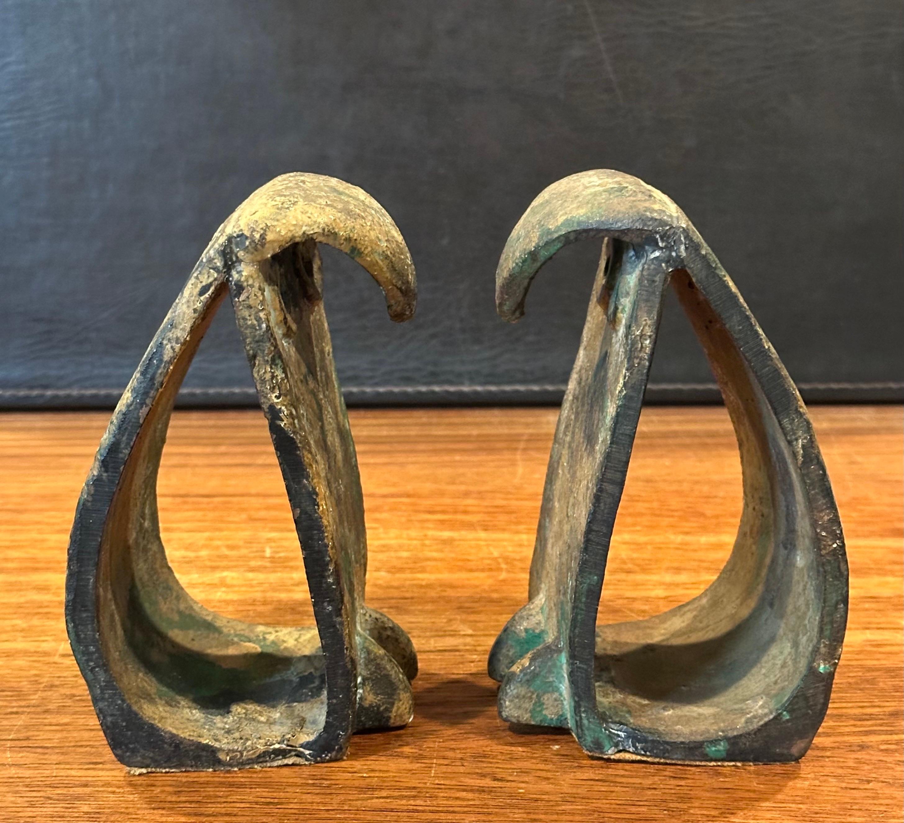 Pair of MCM Brutalist Forged Iron Owl Bookends In the Style of Isamu Noguchi For Sale 8